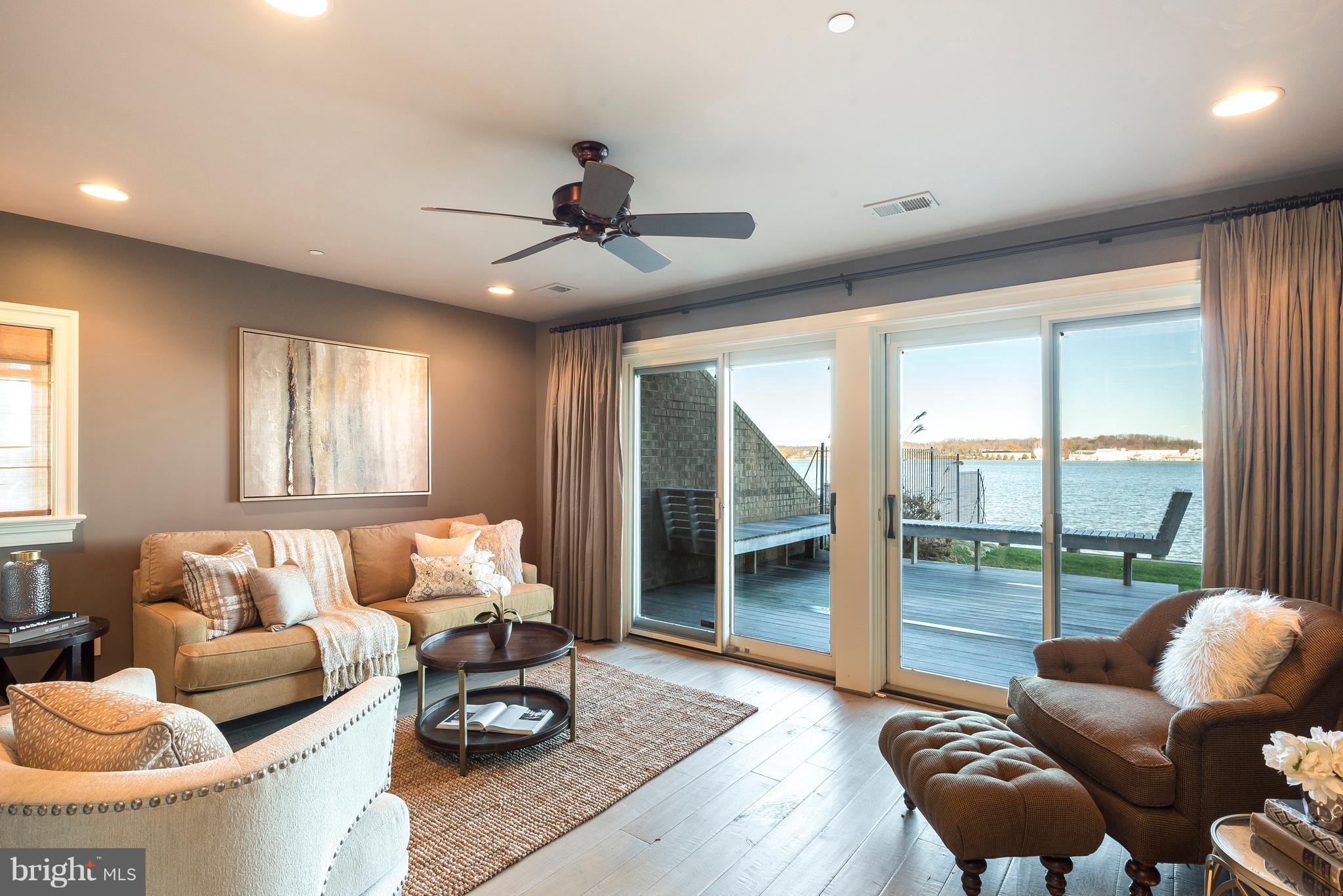 HORN POINT - Residential