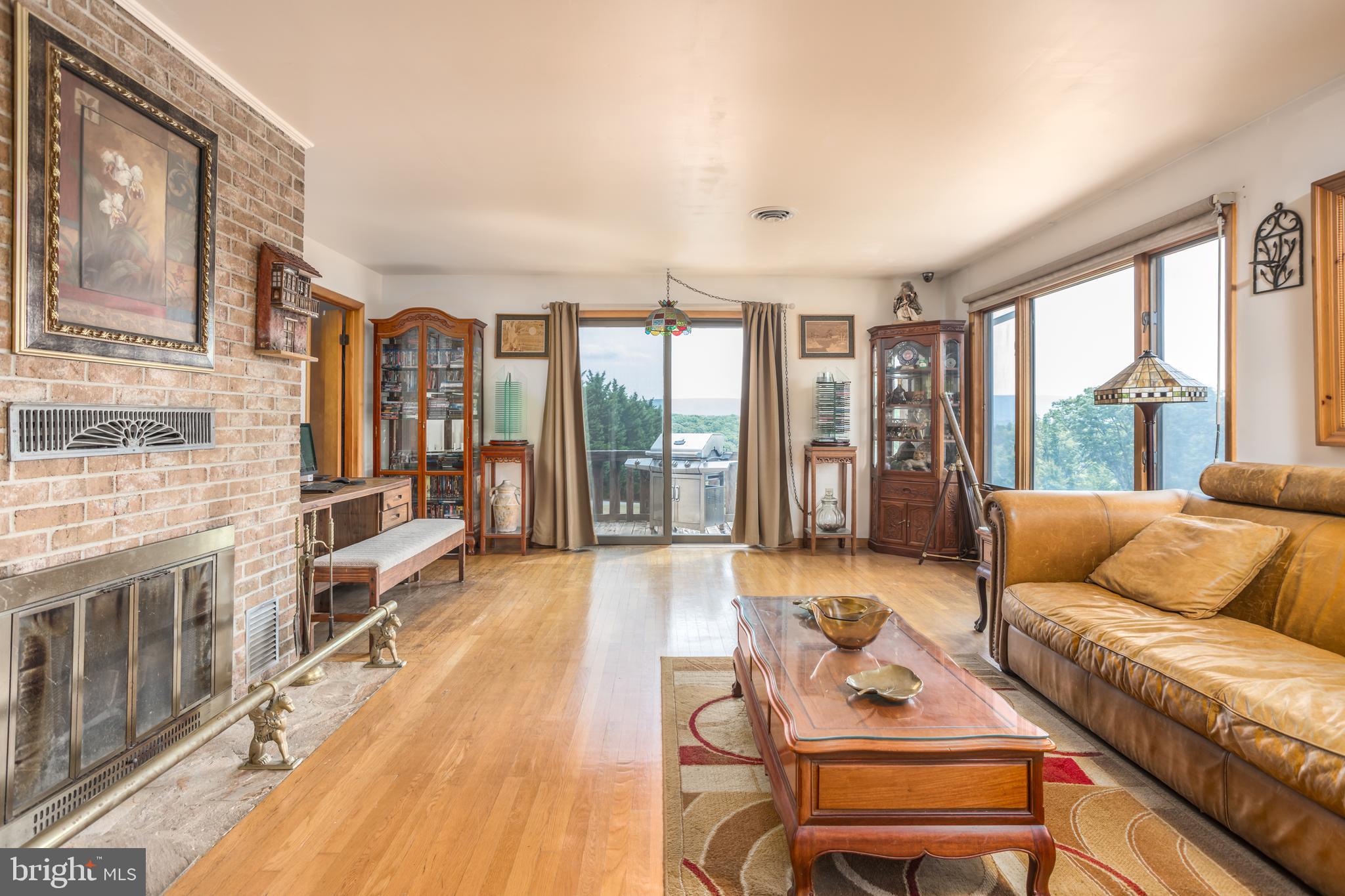 SPRING VALLEY - Residential