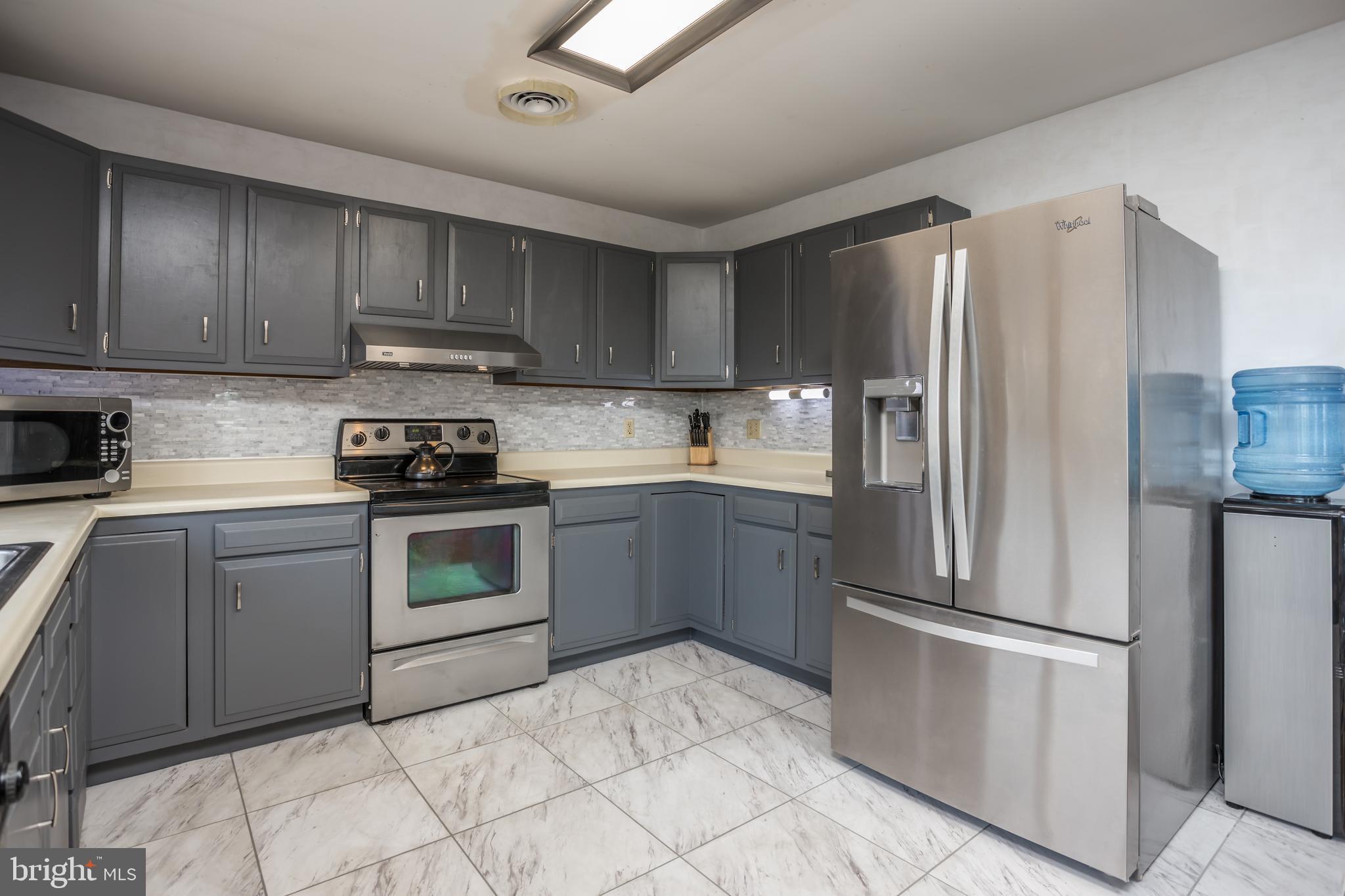 SPRING VALLEY - Residential