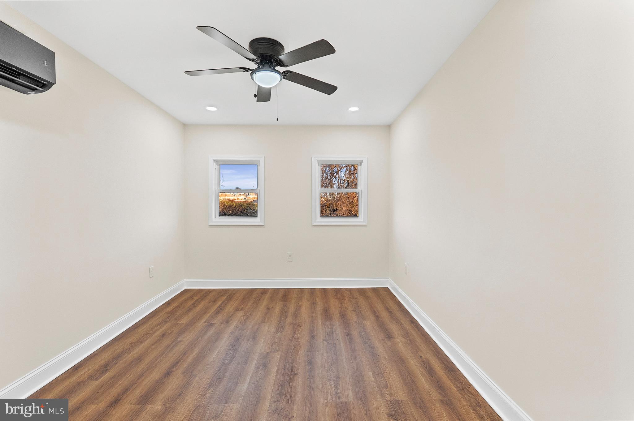 MOUNT CLARE - Residential