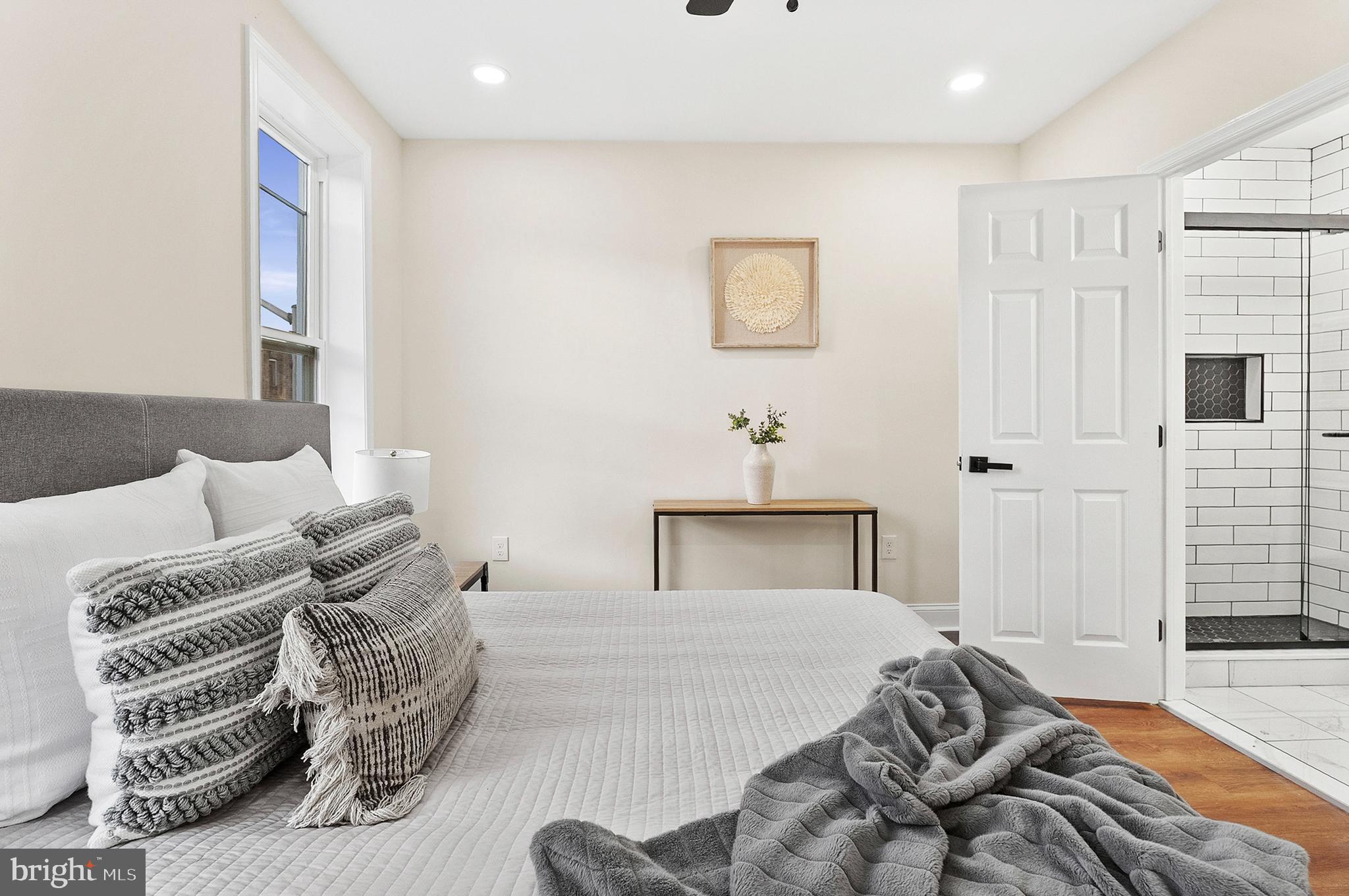 MOUNT CLARE - Residential