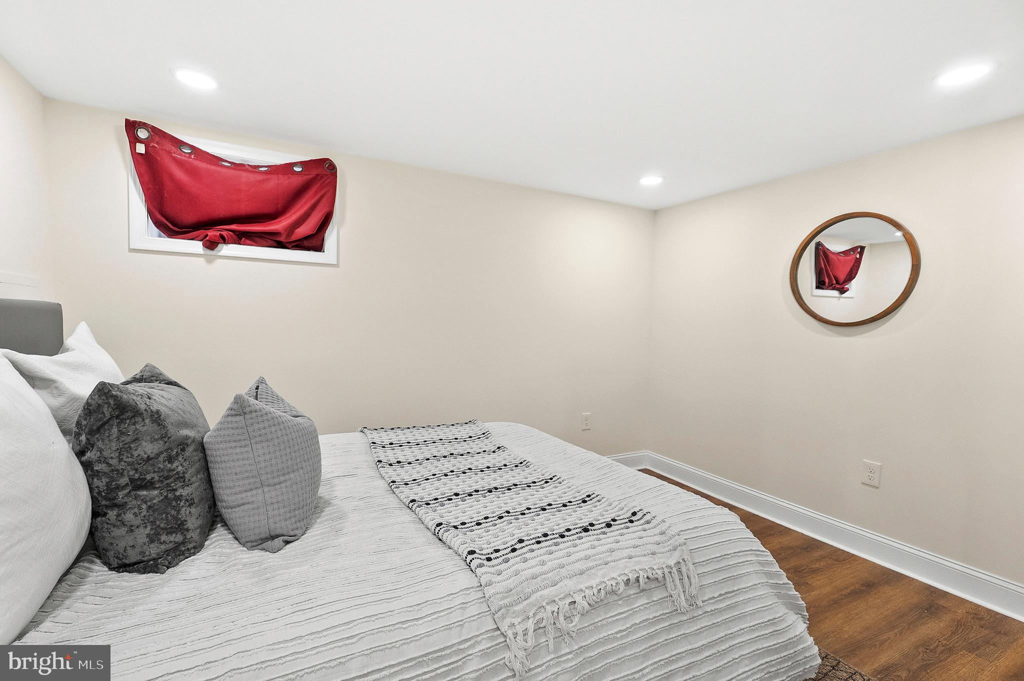 MOUNT CLARE - Residential