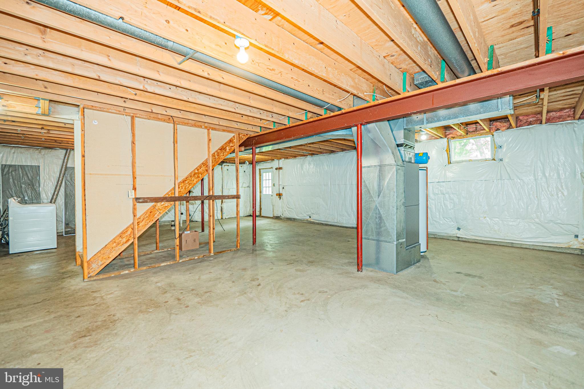 VILLAS LAKE ANITA LOUISE - Residential