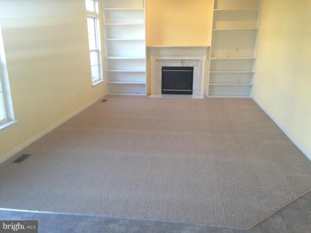 MADDEX FARM - Residential Lease