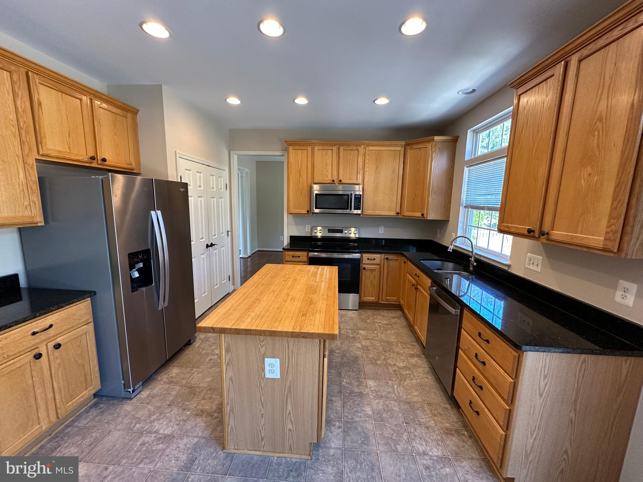 MADDEX FARM - Residential Lease