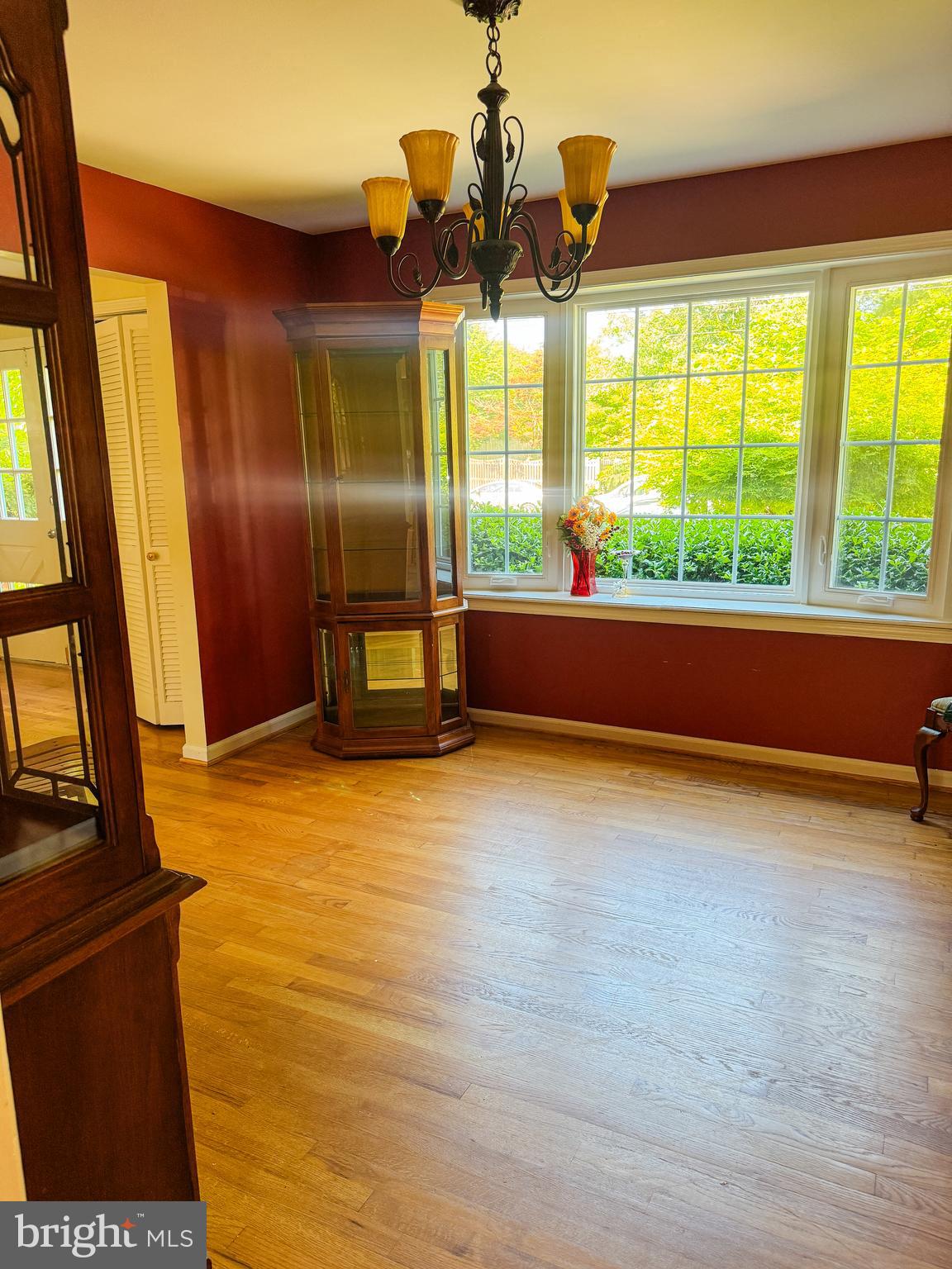 MT VERNON HILLS - Residential