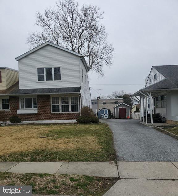 This single-family home is waiting for a new owner. Features include four bedrooms, two full baths, a deck, an eat-in kitchen, and more.
