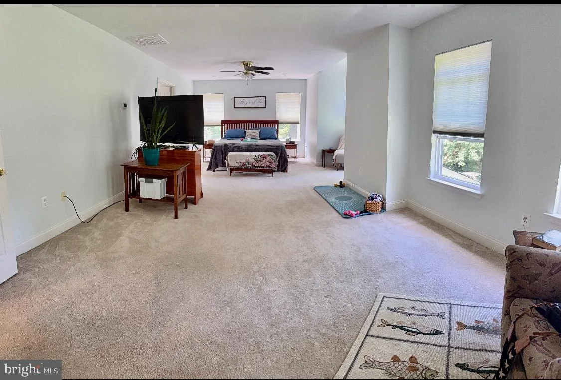 Davidsonville, Maryland 21035, United States, 7 Bedrooms Bedrooms, ,4 BathroomsBathrooms,Residential,Active,155980