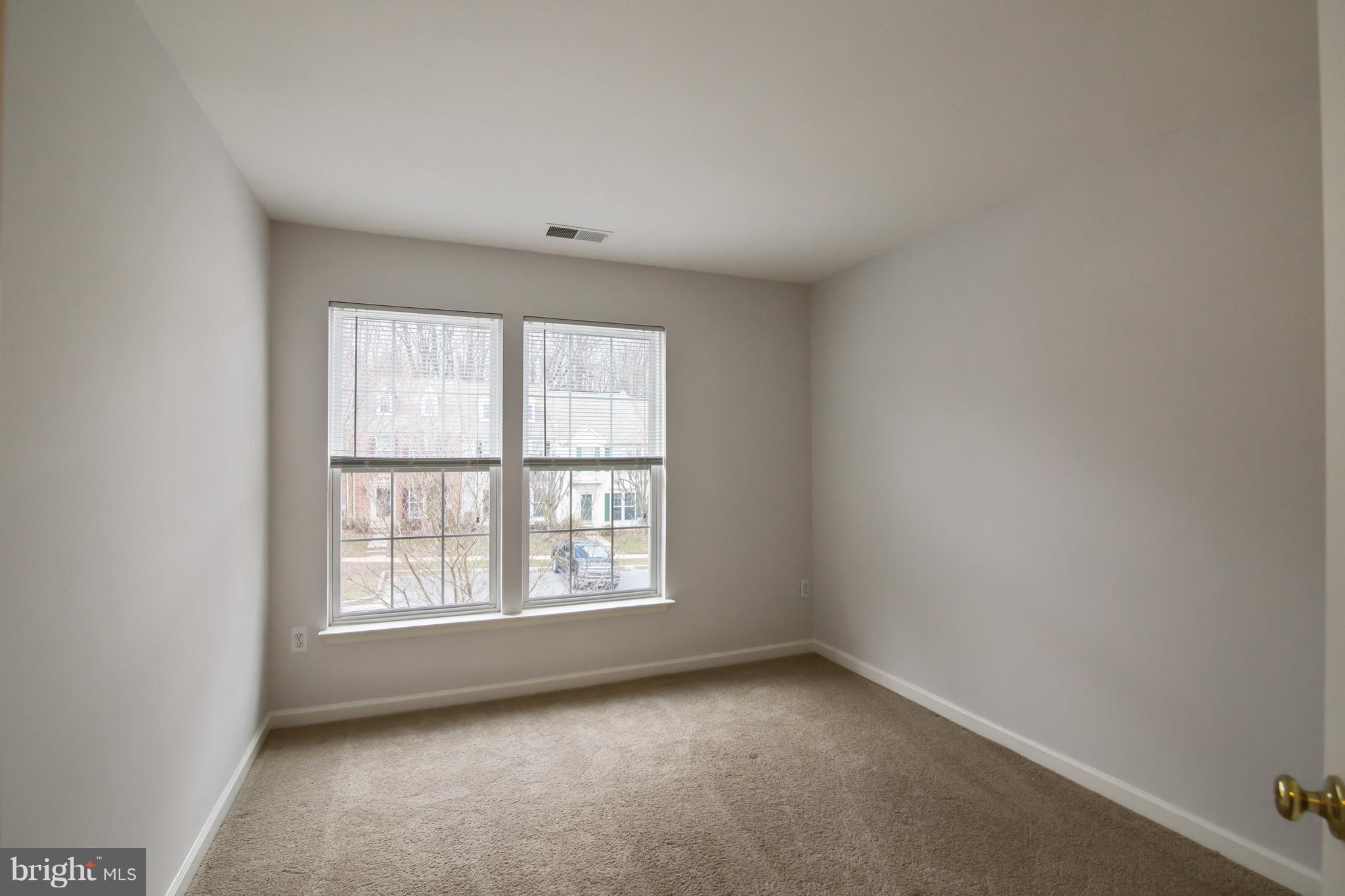 OWINGS MILLS - Residential