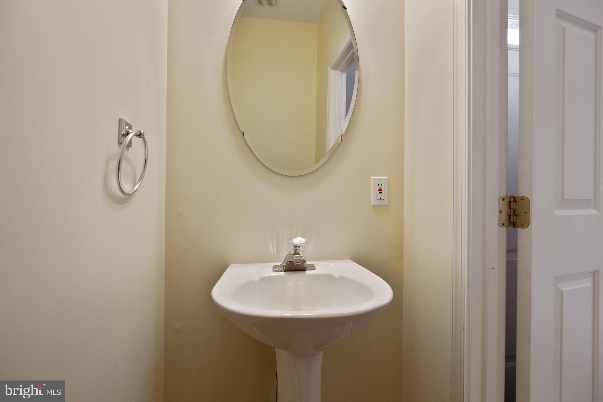 OWINGS MILLS - Residential