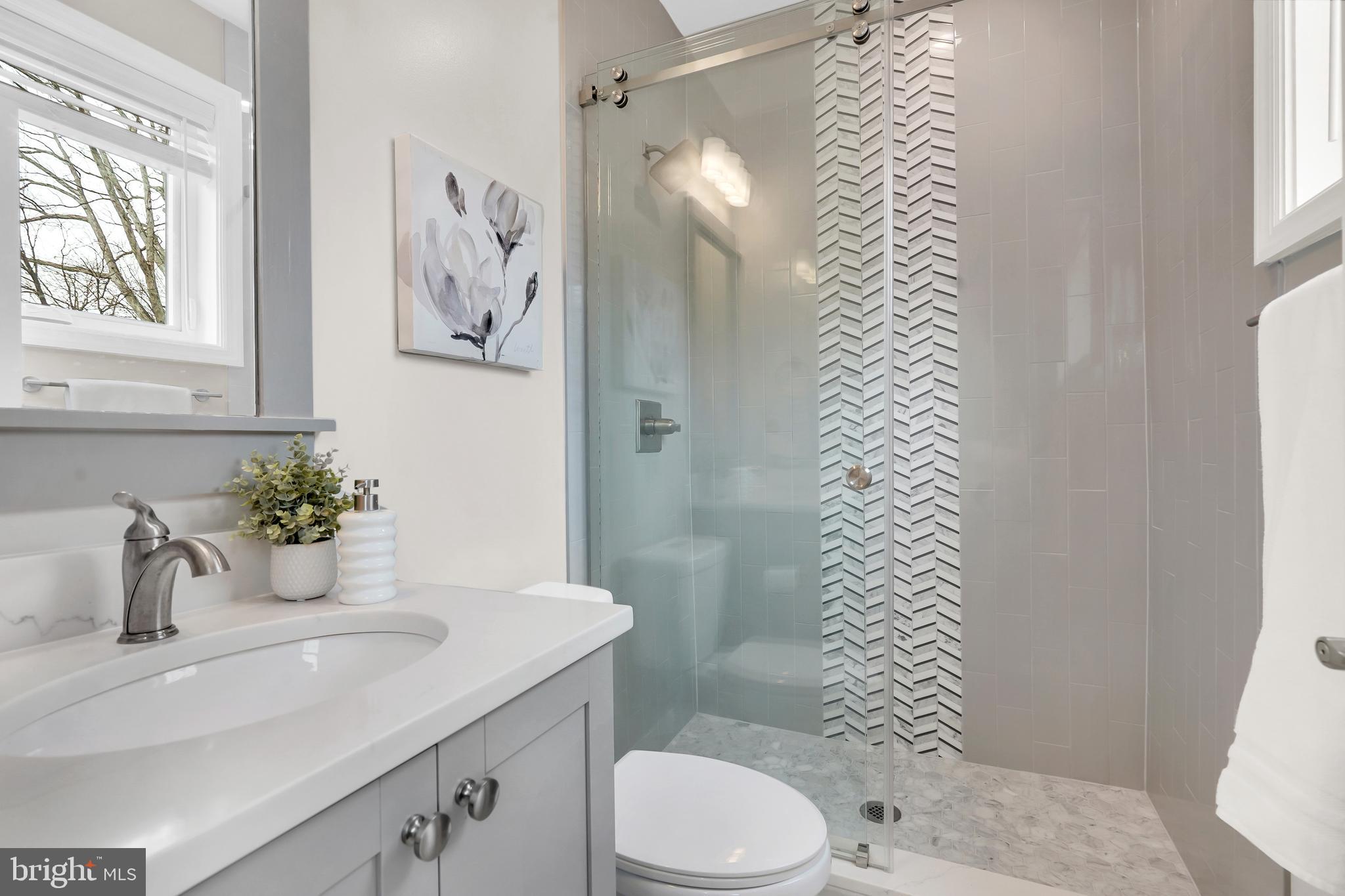 ROCK CREEK PALISADES - Residential