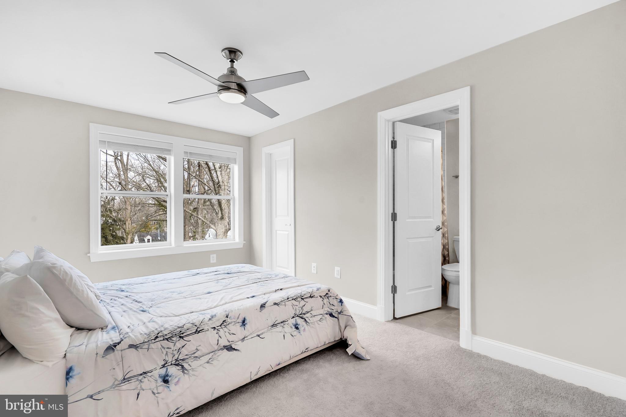 ROCK CREEK PALISADES - Residential