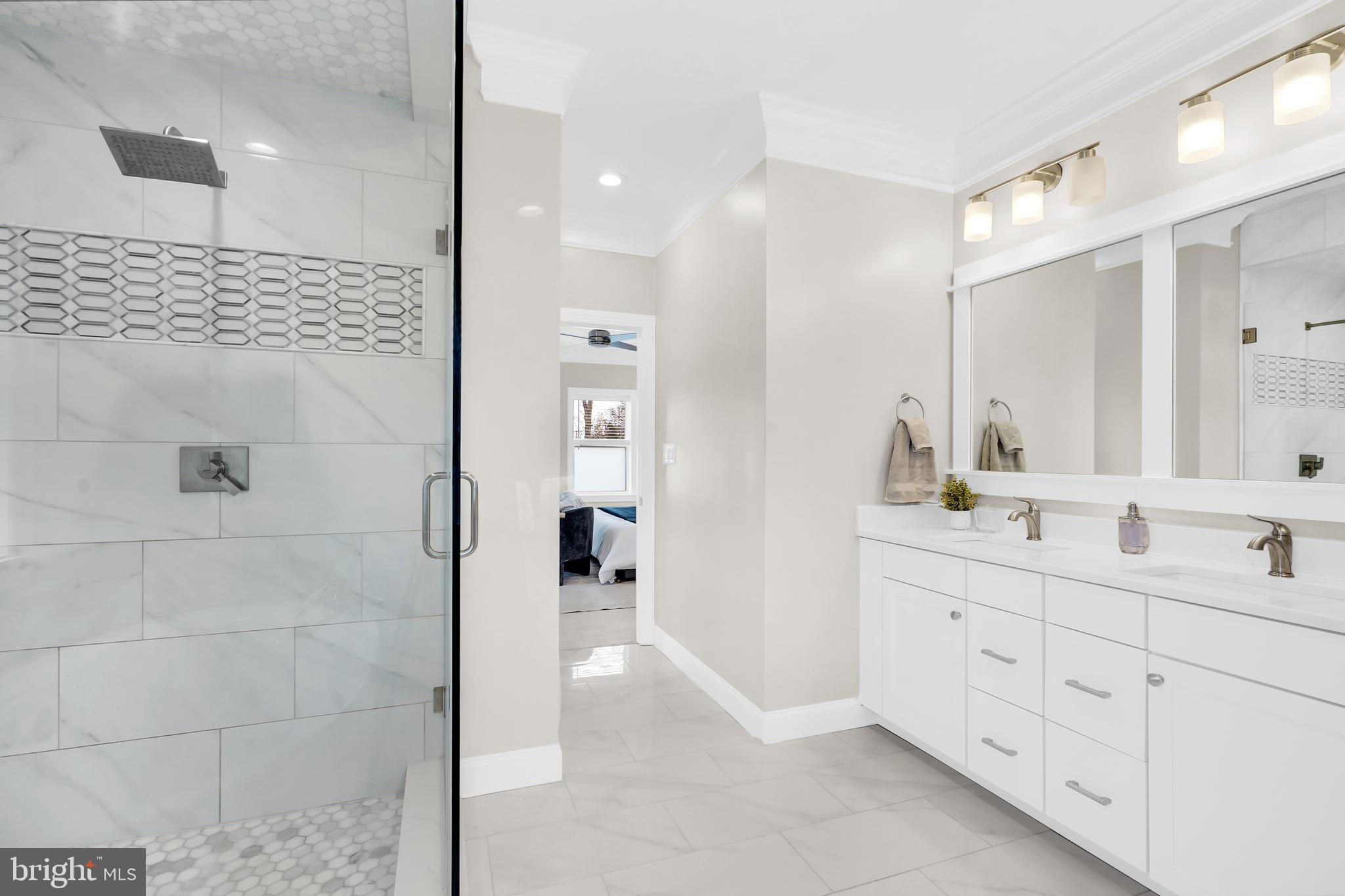 ROCK CREEK PALISADES - Residential