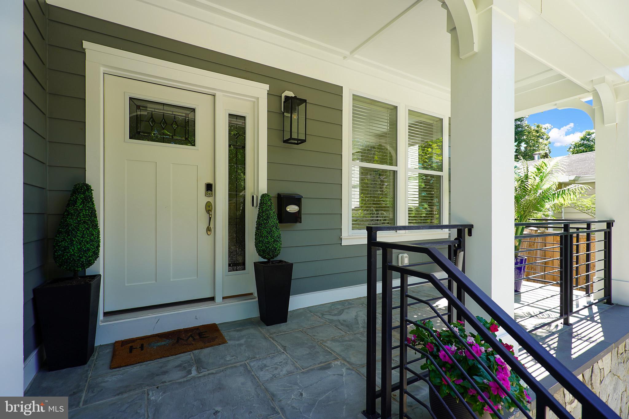 ROCK CREEK PALISADES - Residential