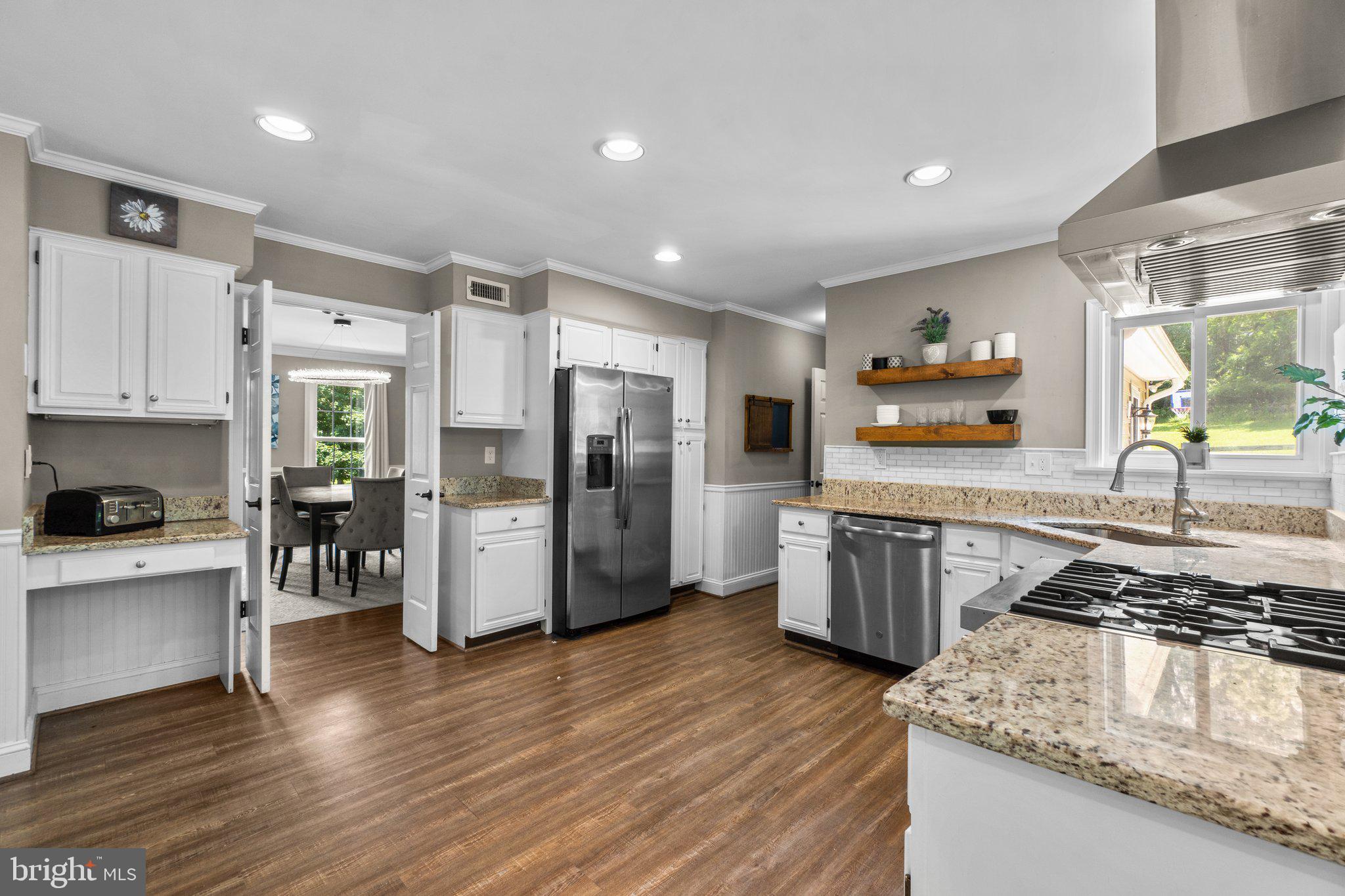 WEST FRIENDSHIP - Residential