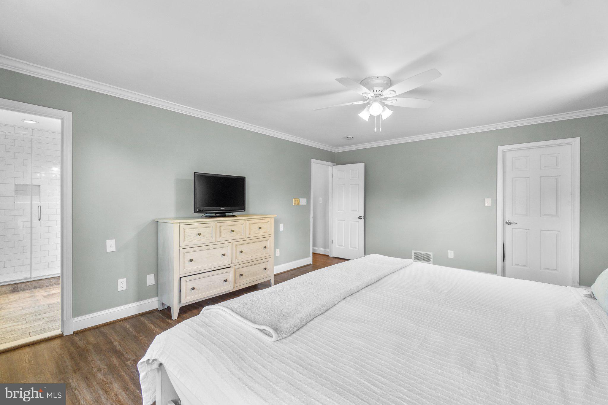 WEST FRIENDSHIP - Residential