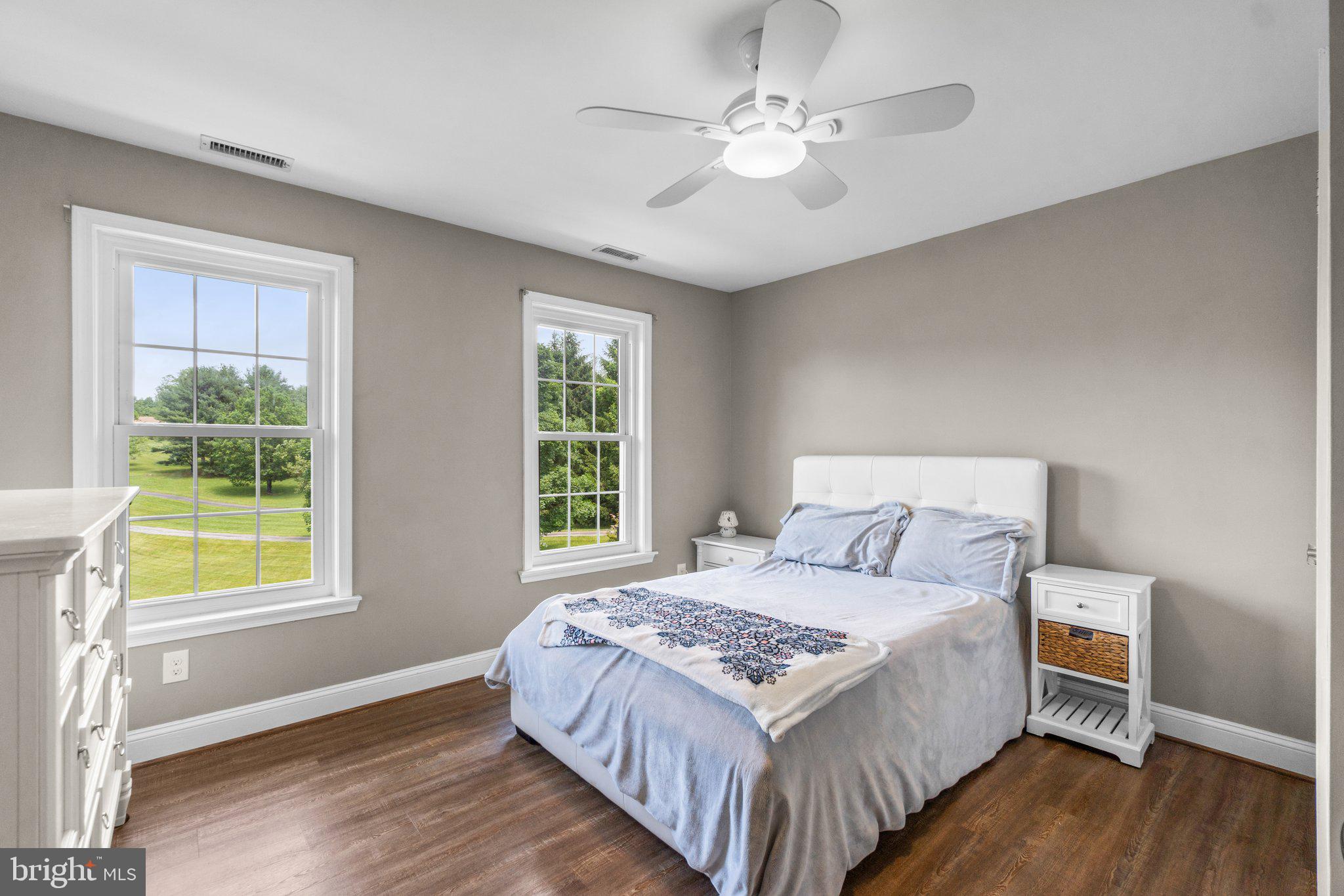 WEST FRIENDSHIP - Residential