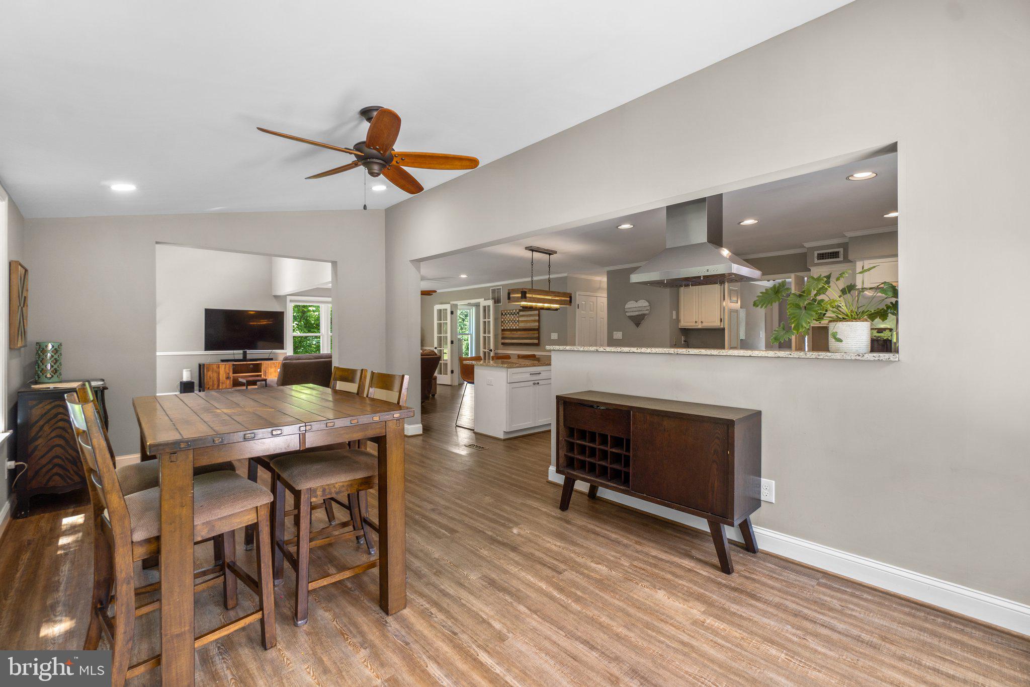 WEST FRIENDSHIP - Residential