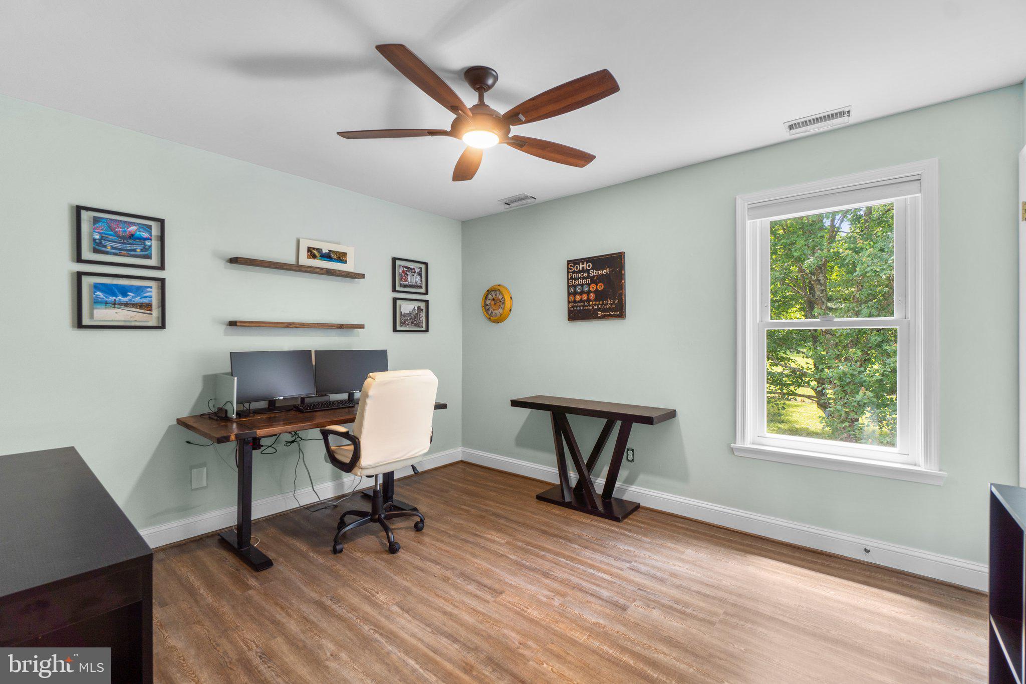 WEST FRIENDSHIP - Residential