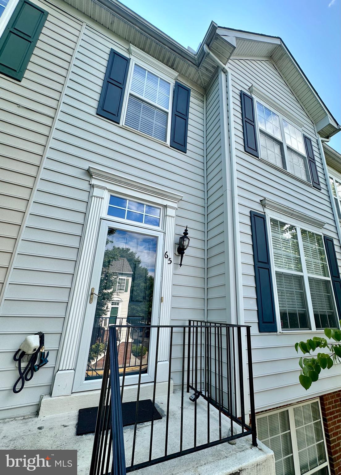 HARBOUR GATES - Residential Lease