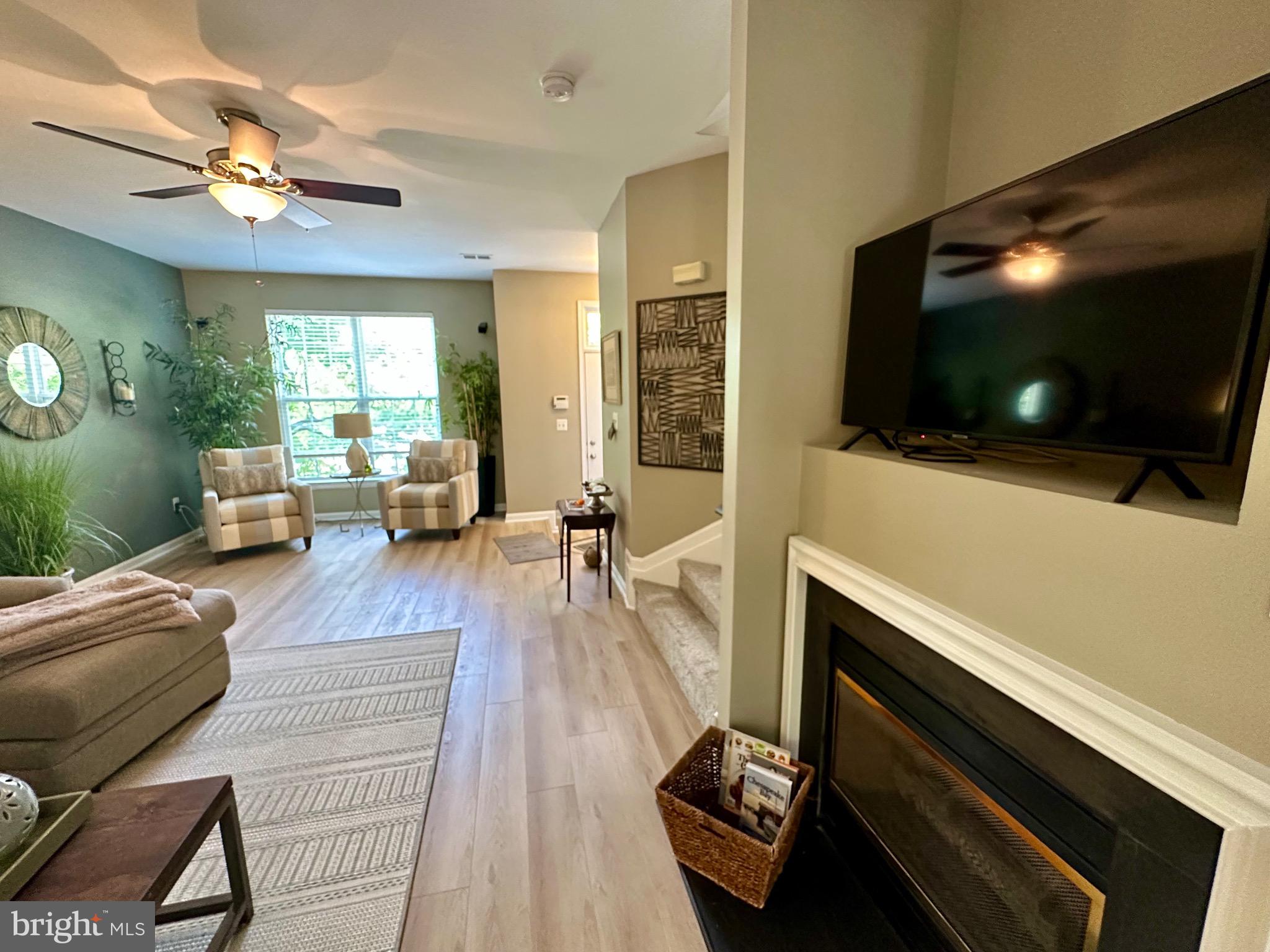 HARBOUR GATES - Residential Lease