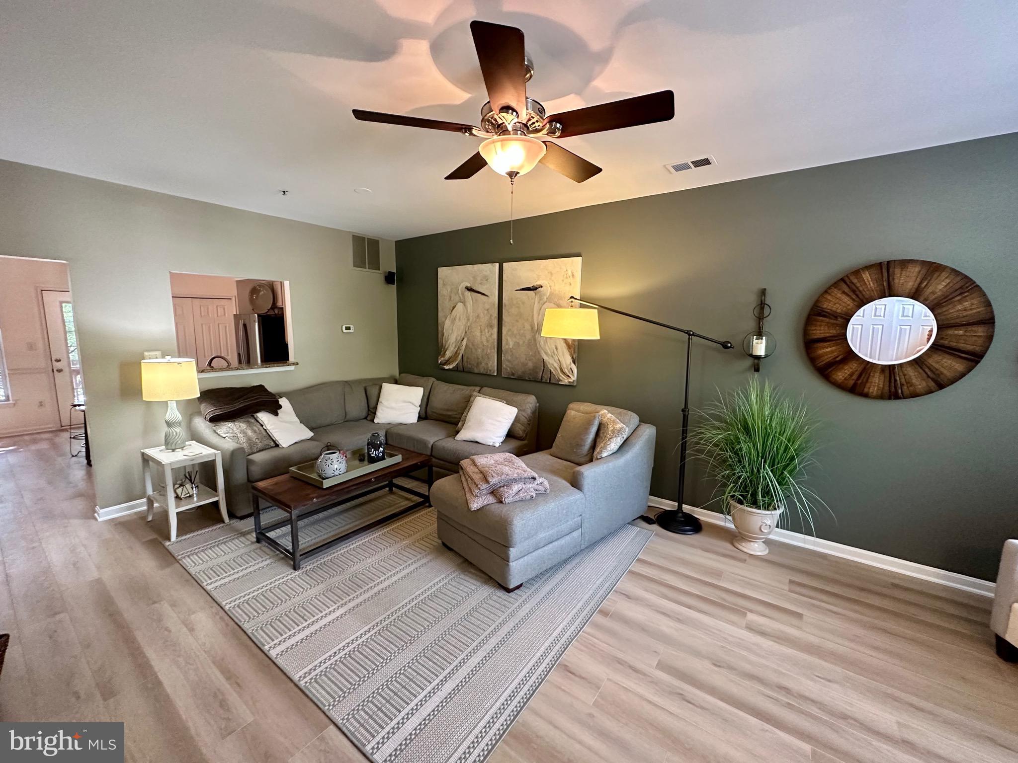 HARBOUR GATES - Residential Lease