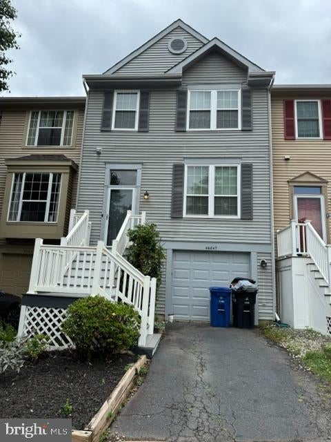 Townhouse For Rent - 46647 Brownwood Square<br/> Loudoun County, STERLING, VA 20164