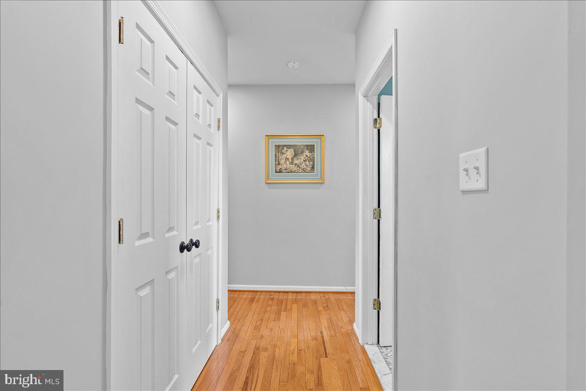 WAVERLY VIEW - Residential