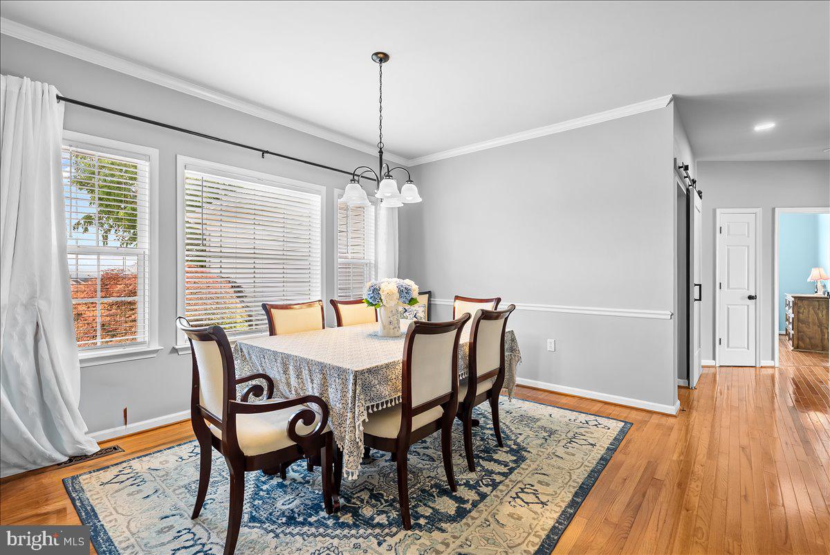 WAVERLY VIEW - Residential