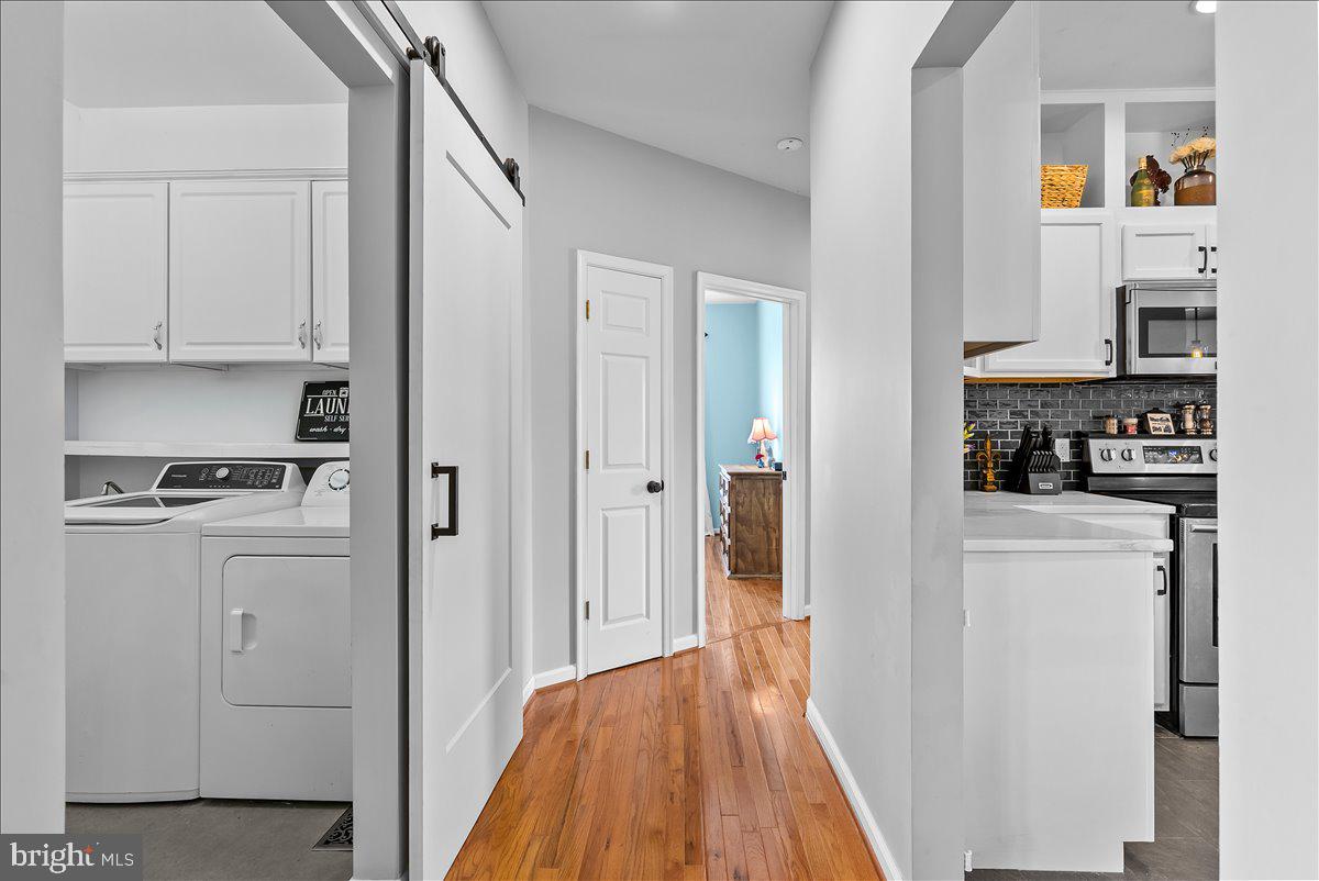 WAVERLY VIEW - Residential