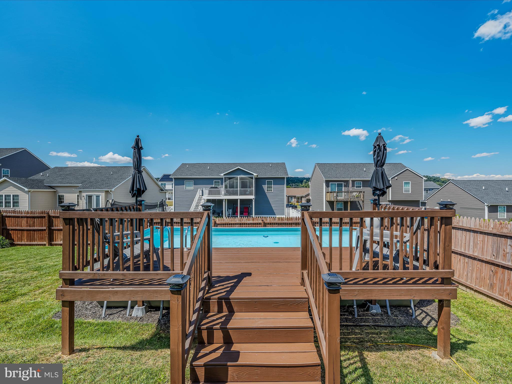 RED HILL - Residential