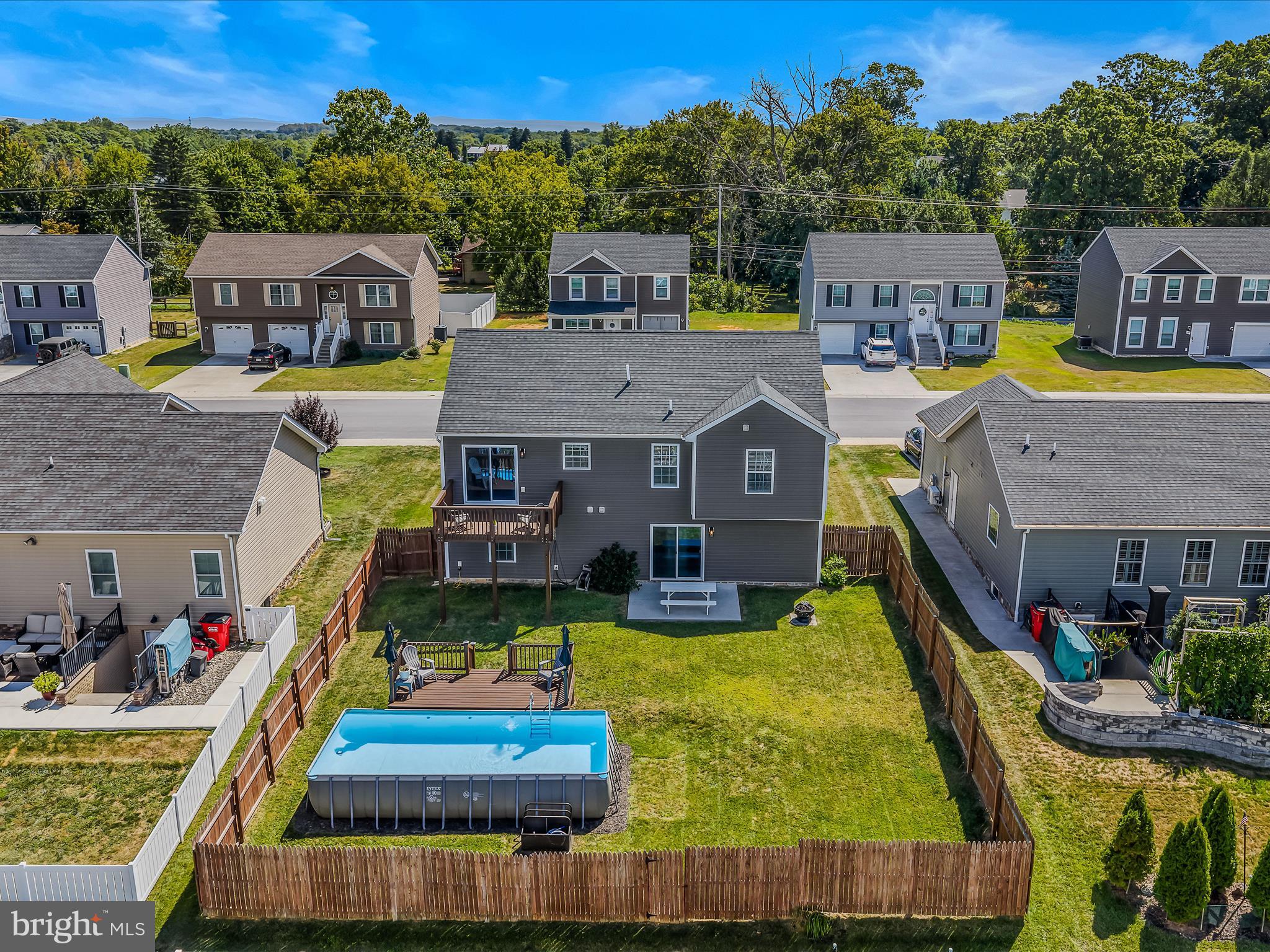 RED HILL - Residential