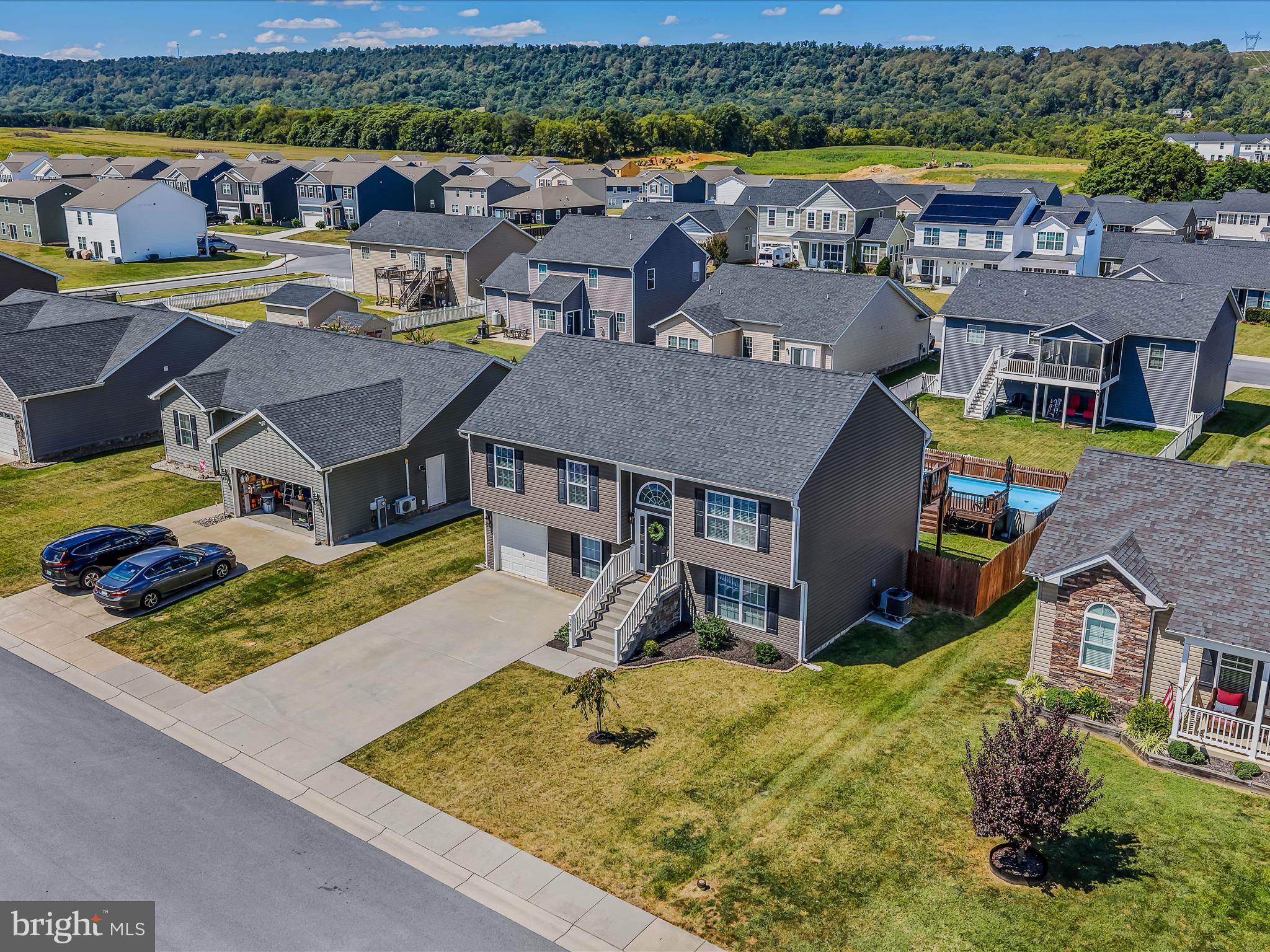 RED HILL - Residential