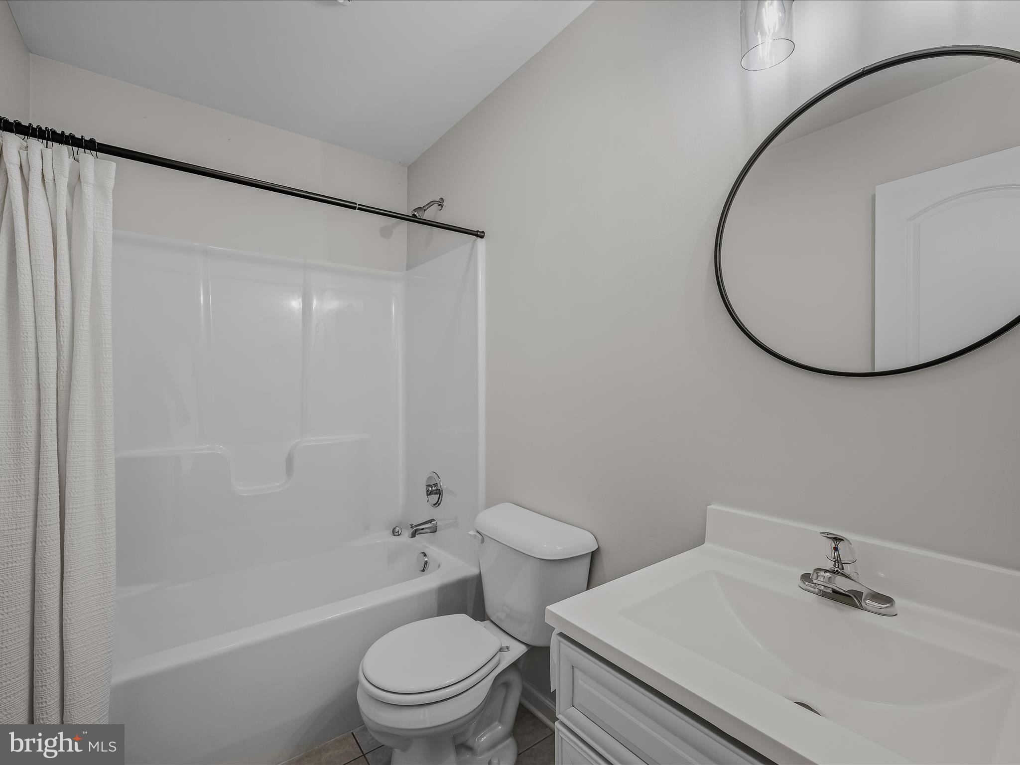 RED HILL - Residential