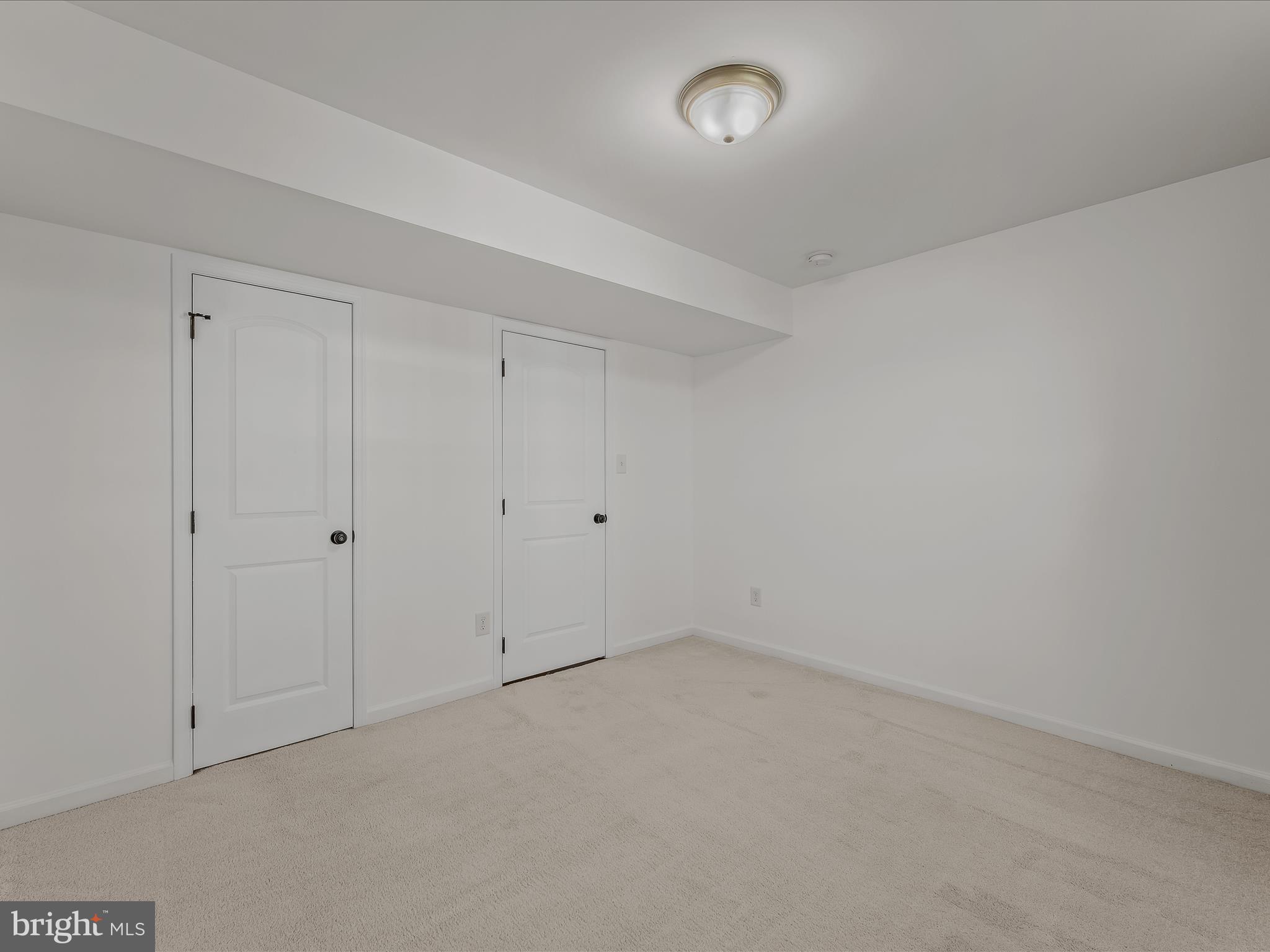 RED HILL - Residential