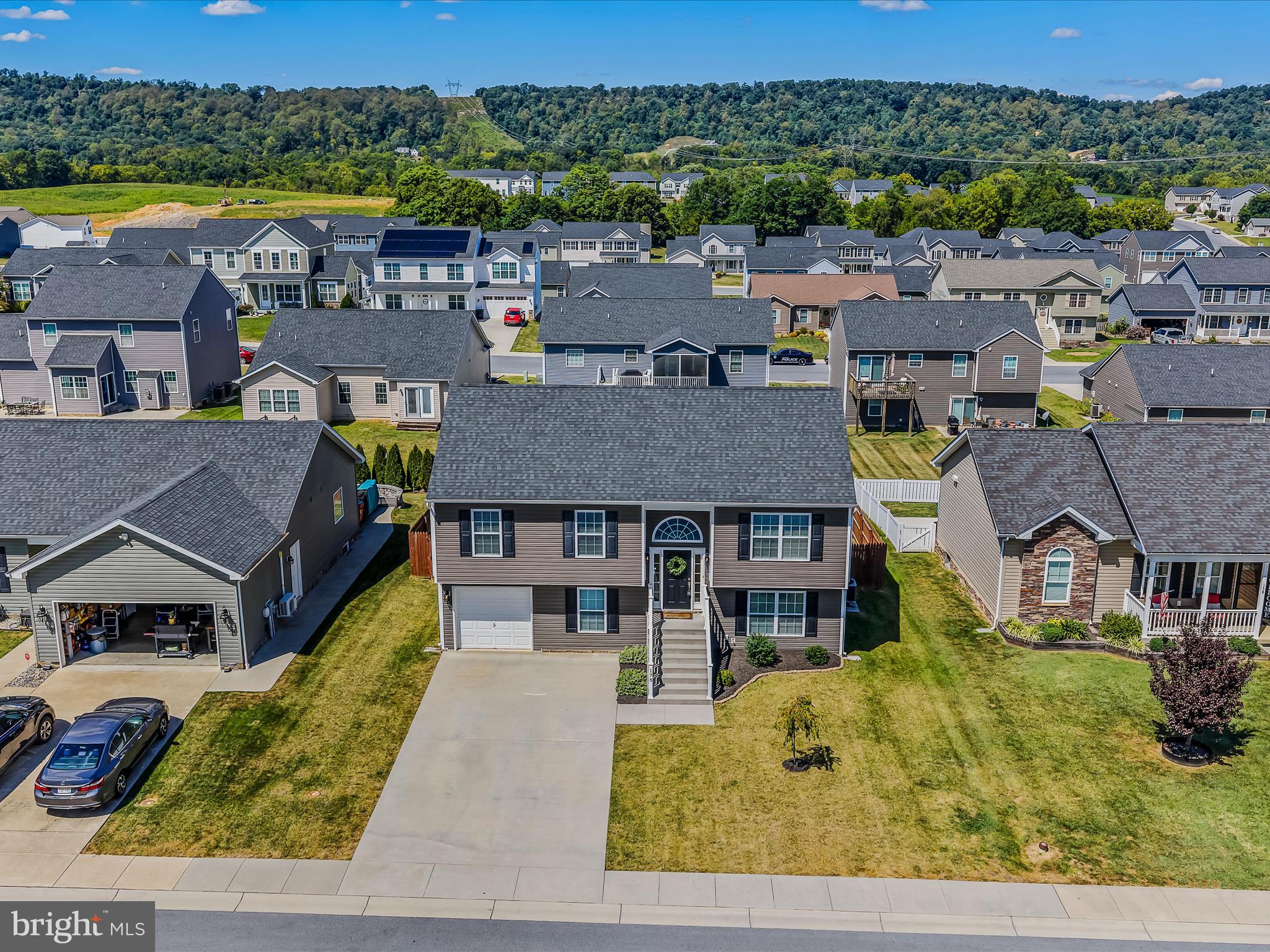 RED HILL - Residential