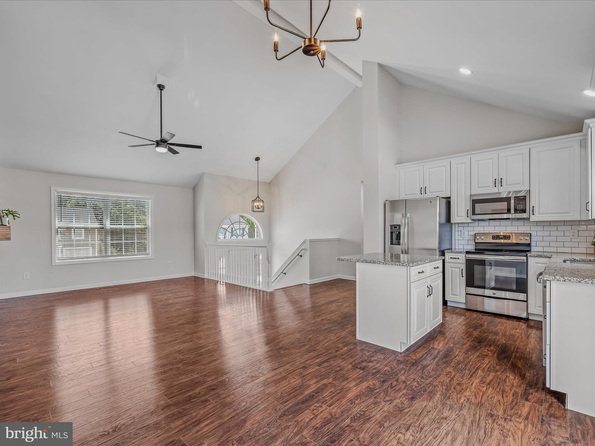 RED HILL - Residential