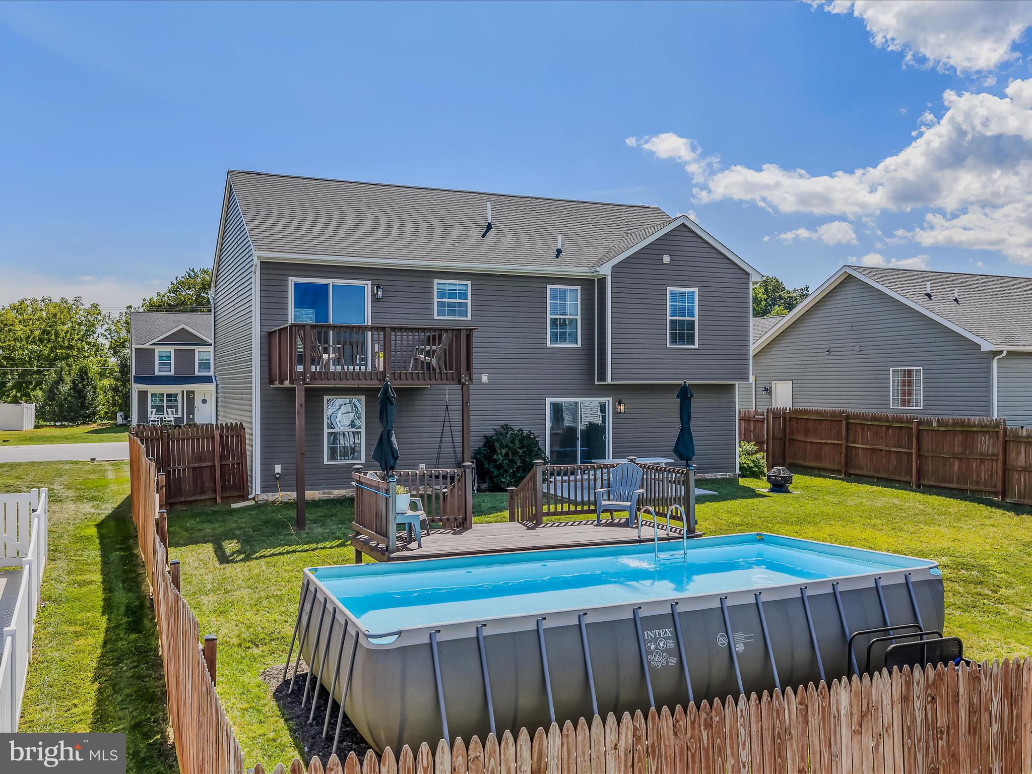 RED HILL - Residential