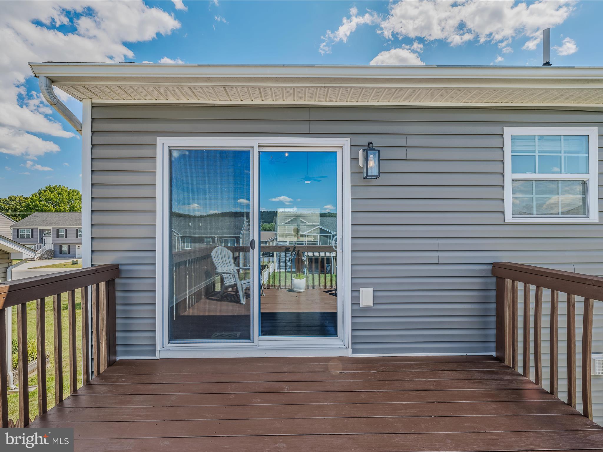 RED HILL - Residential