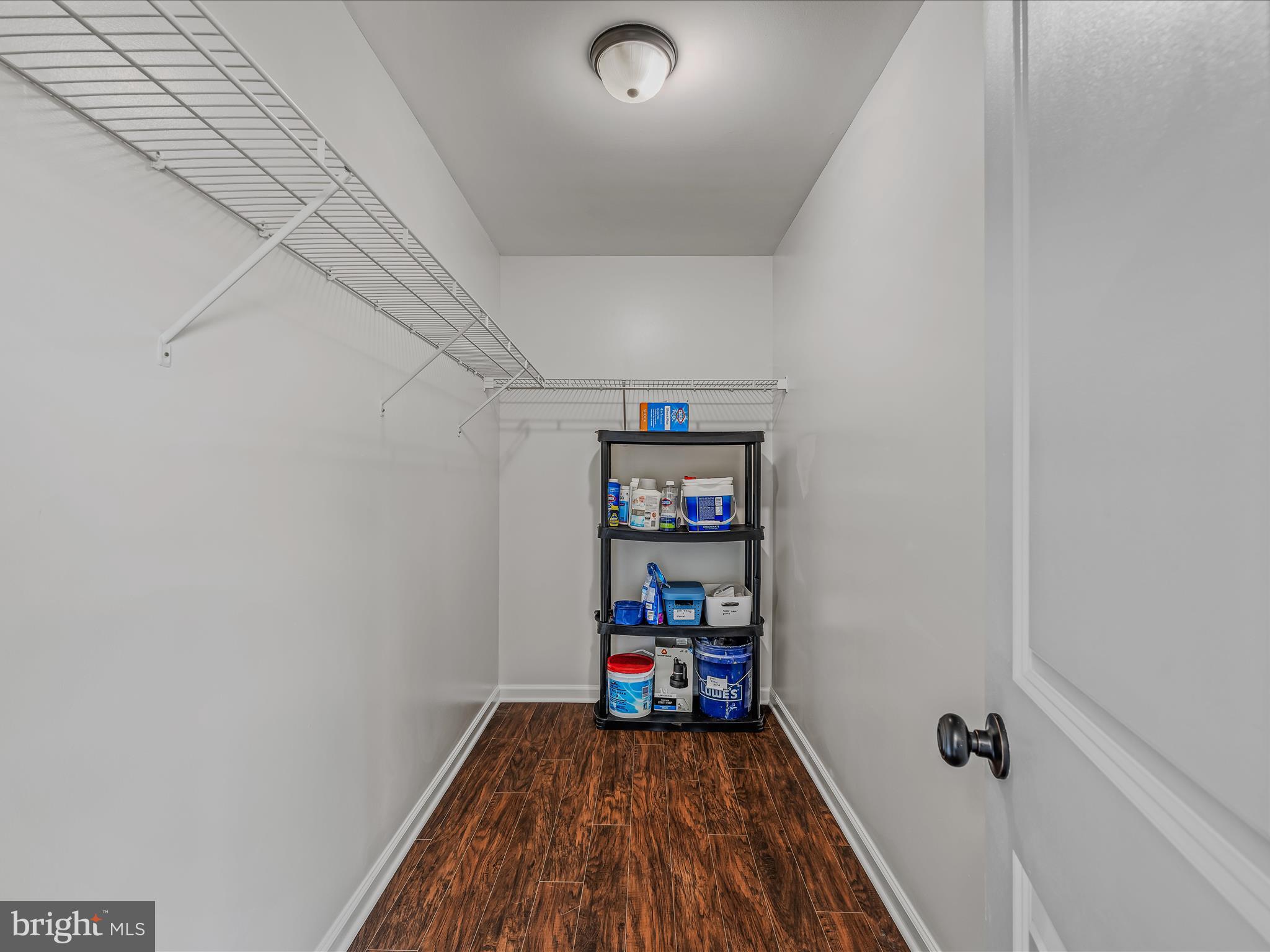 RED HILL - Residential