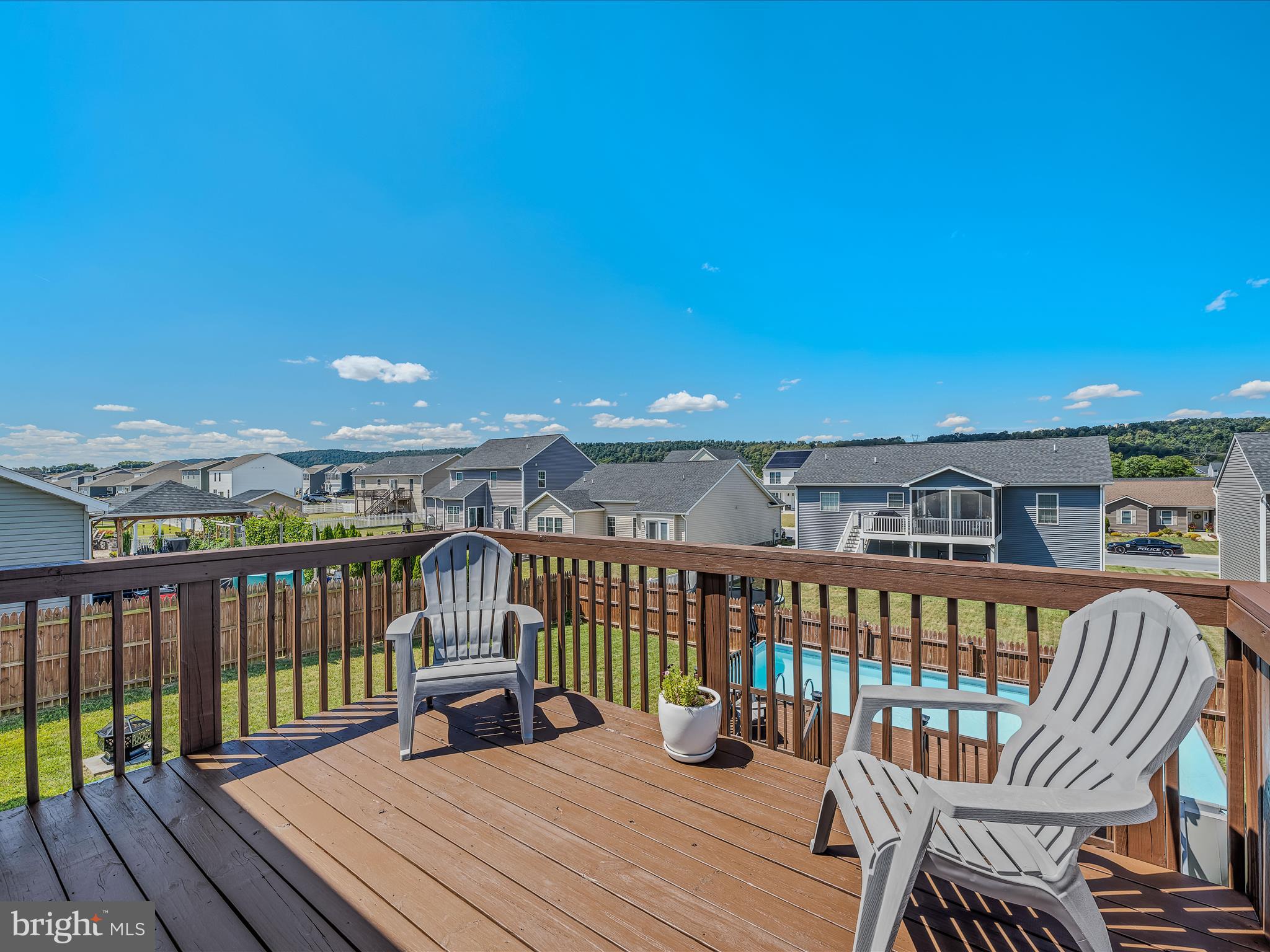 RED HILL - Residential