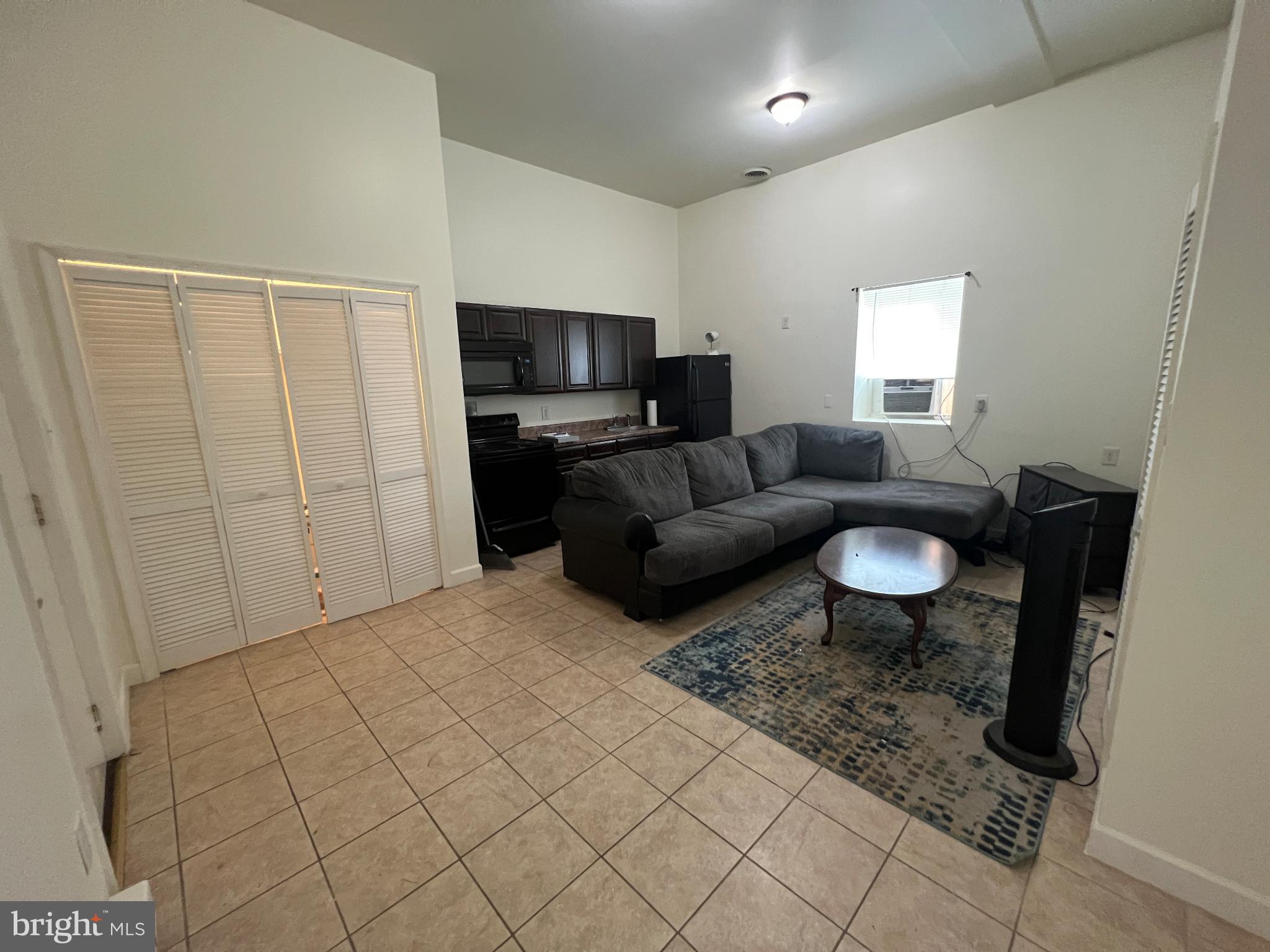 LANSDALE - Residential Lease