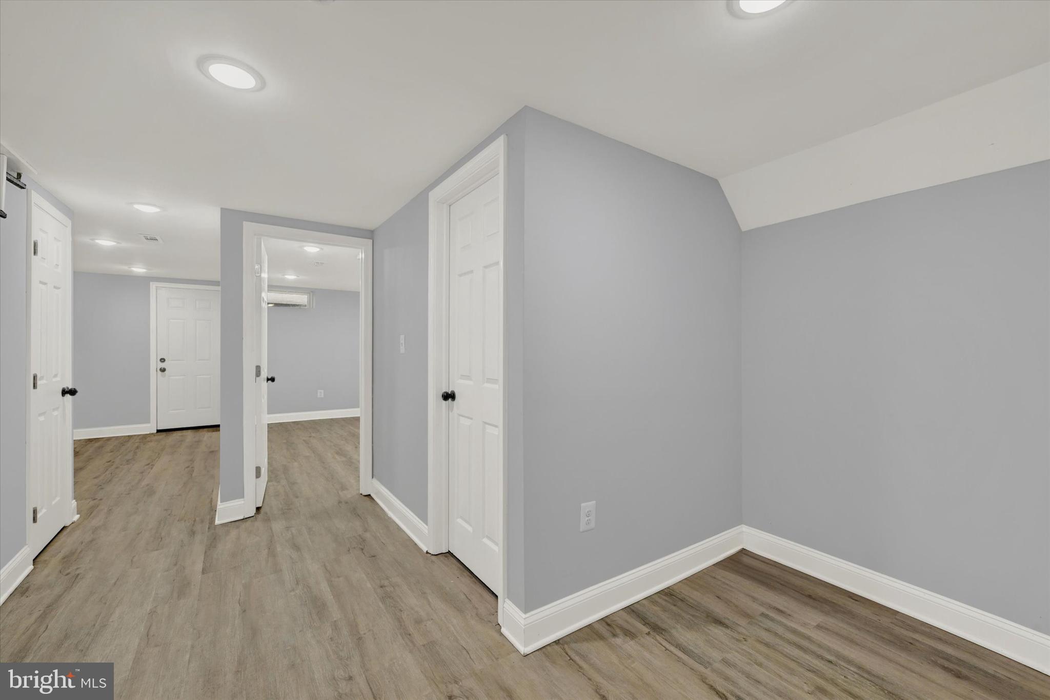 WAVERLY - Residential