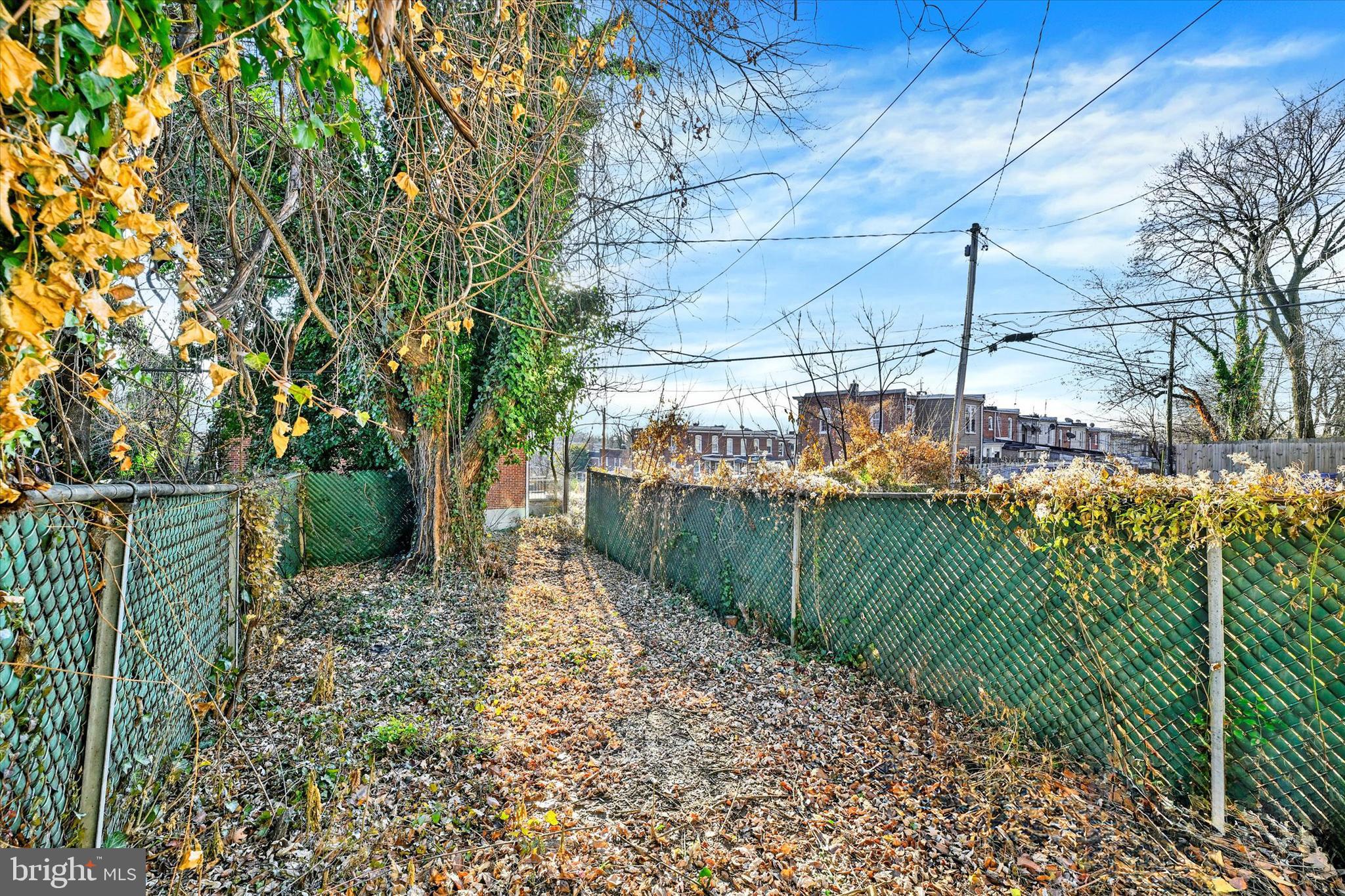 WAVERLY - Residential