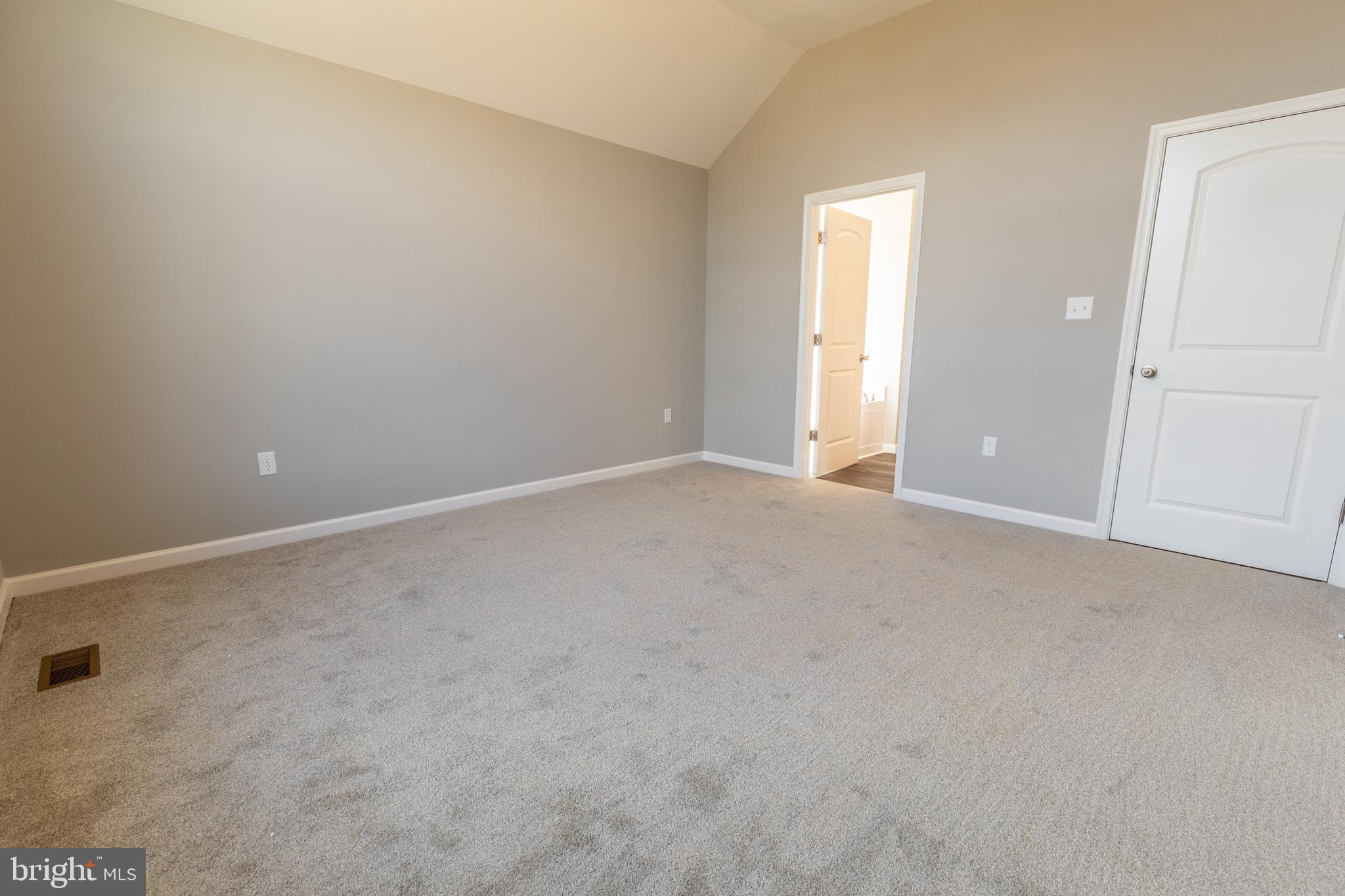 PEBBLE RIDGE - Residential