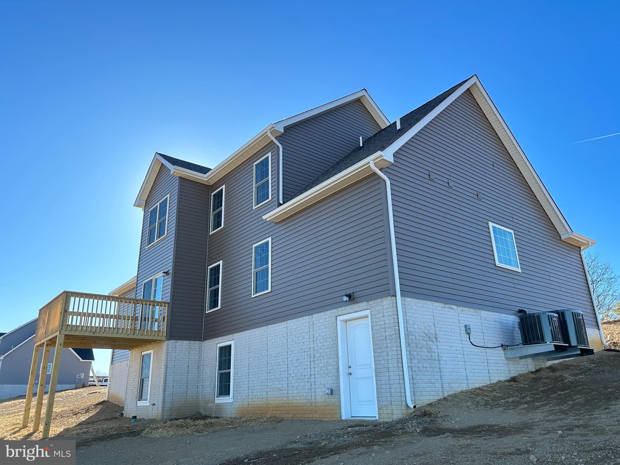 PEBBLE RIDGE - Residential