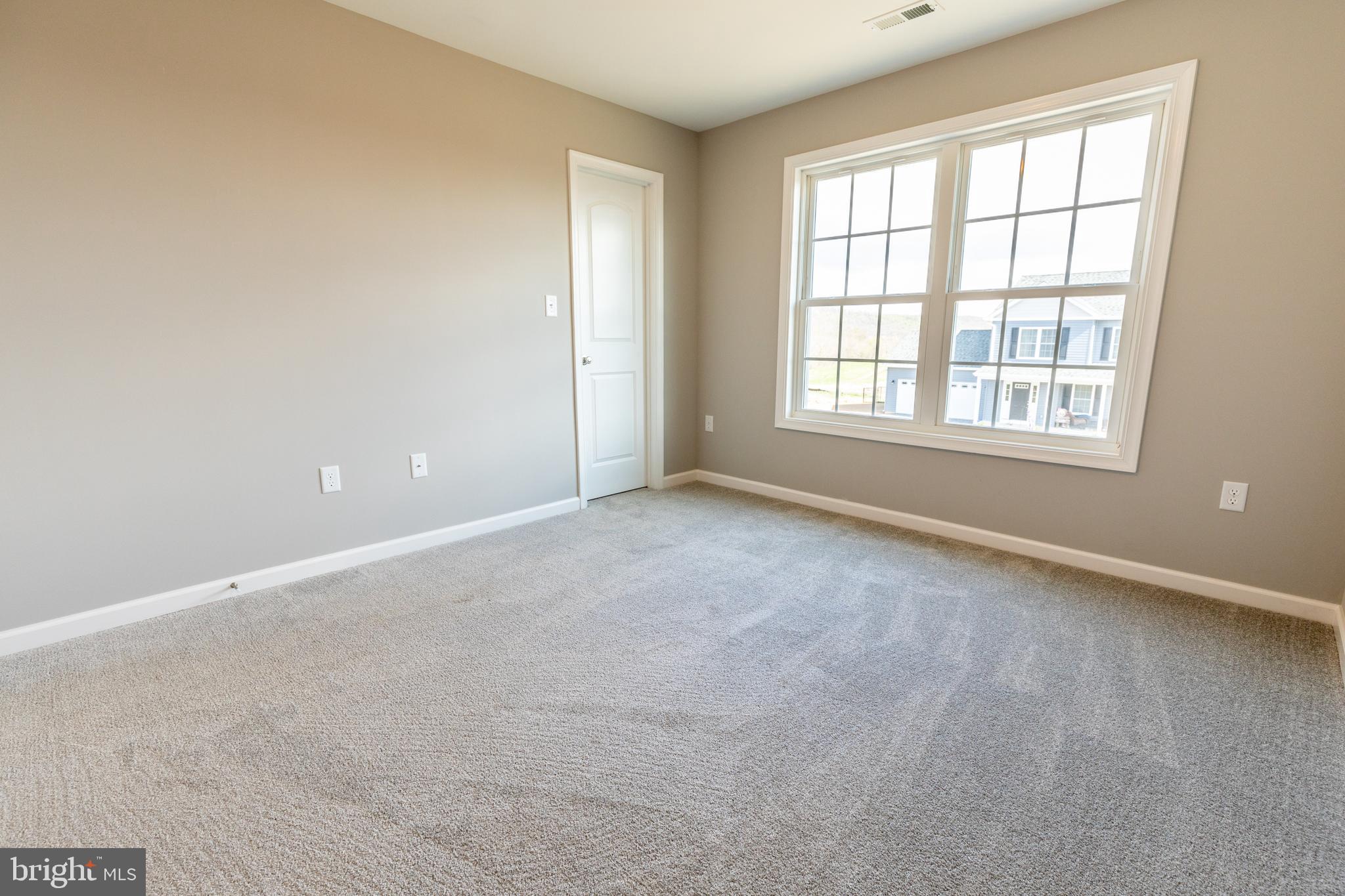 PEBBLE RIDGE - Residential