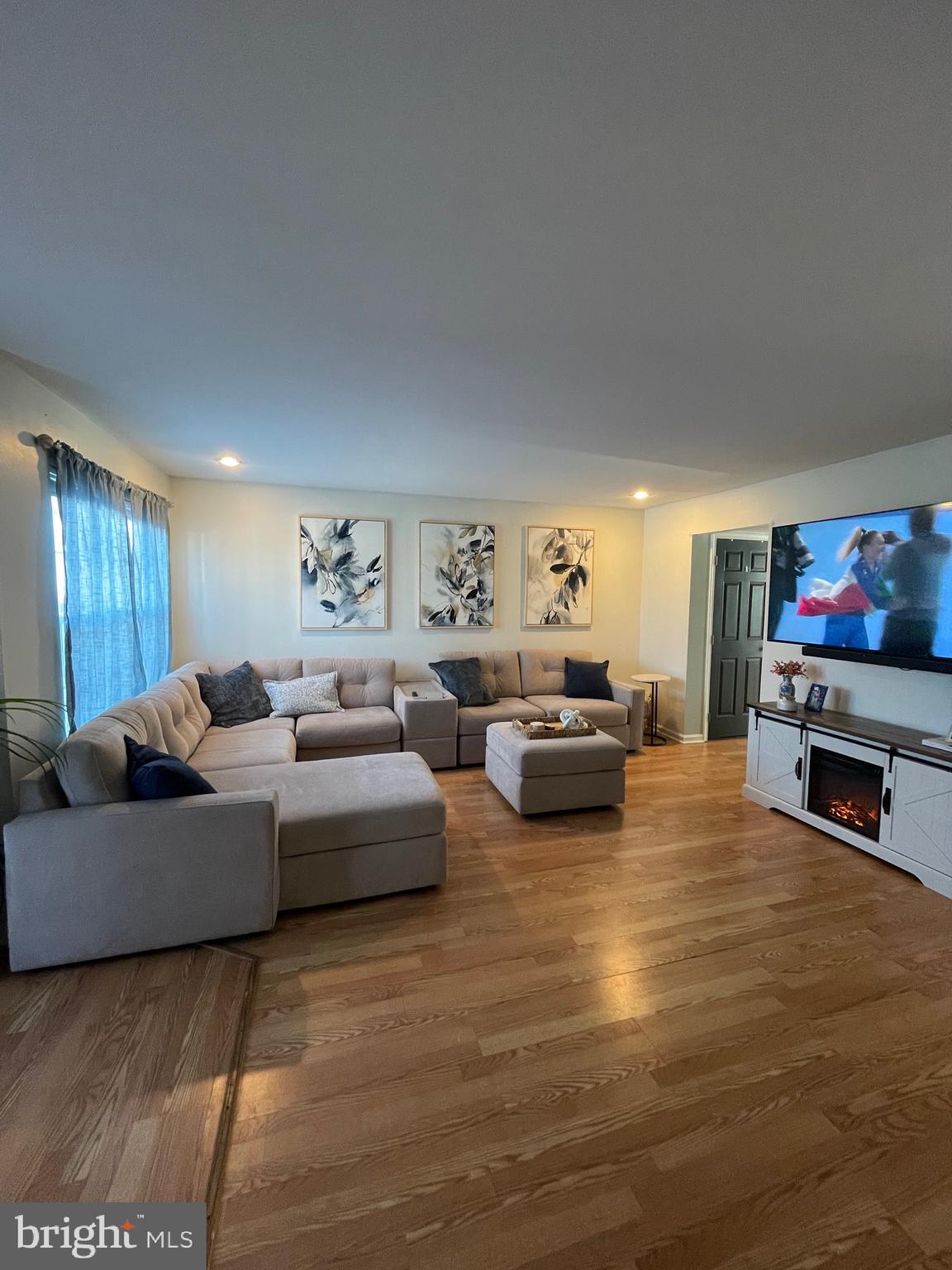 PLUM TREE VILLAGE - Residential