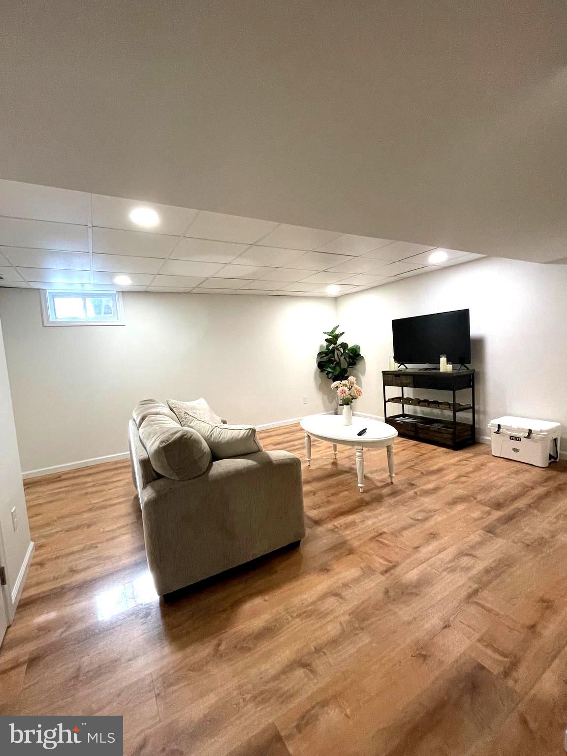 PLUM TREE VILLAGE - Residential