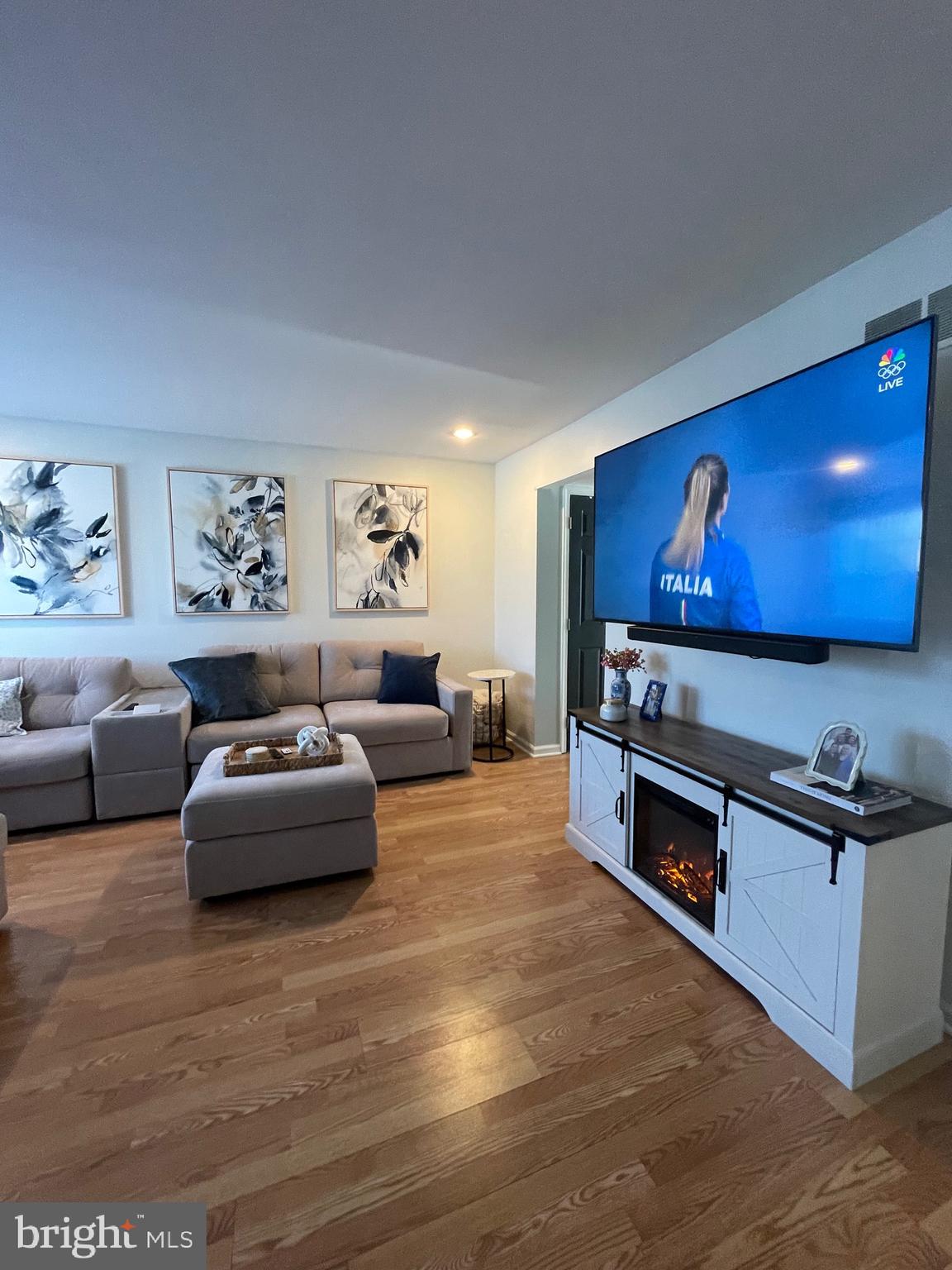 PLUM TREE VILLAGE - Residential